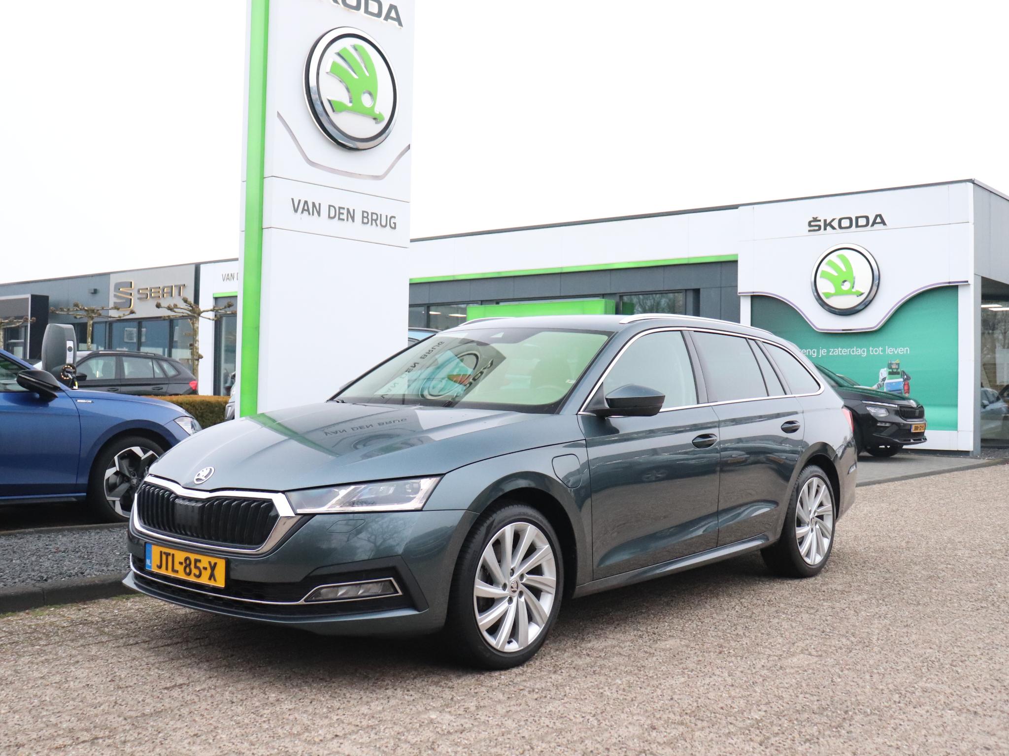 Škoda Octavia Combi 1.4 TSI 204pk iV PHEV Business Edition Plus