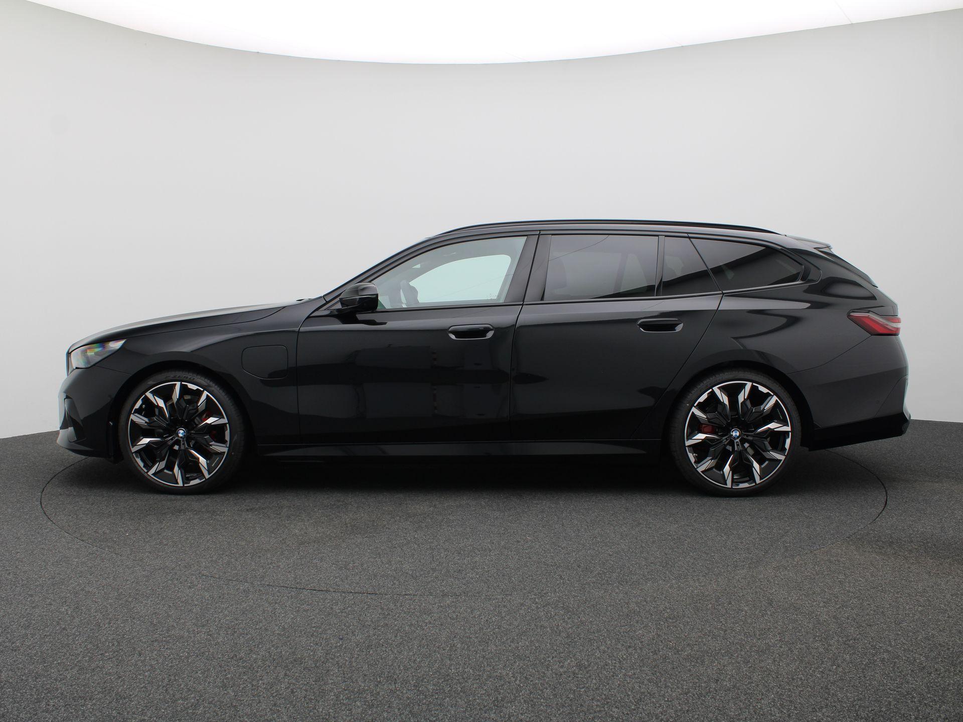 BMW 5-serie Touring 530e xDrive 299PK Aut. - Afbeelding 3