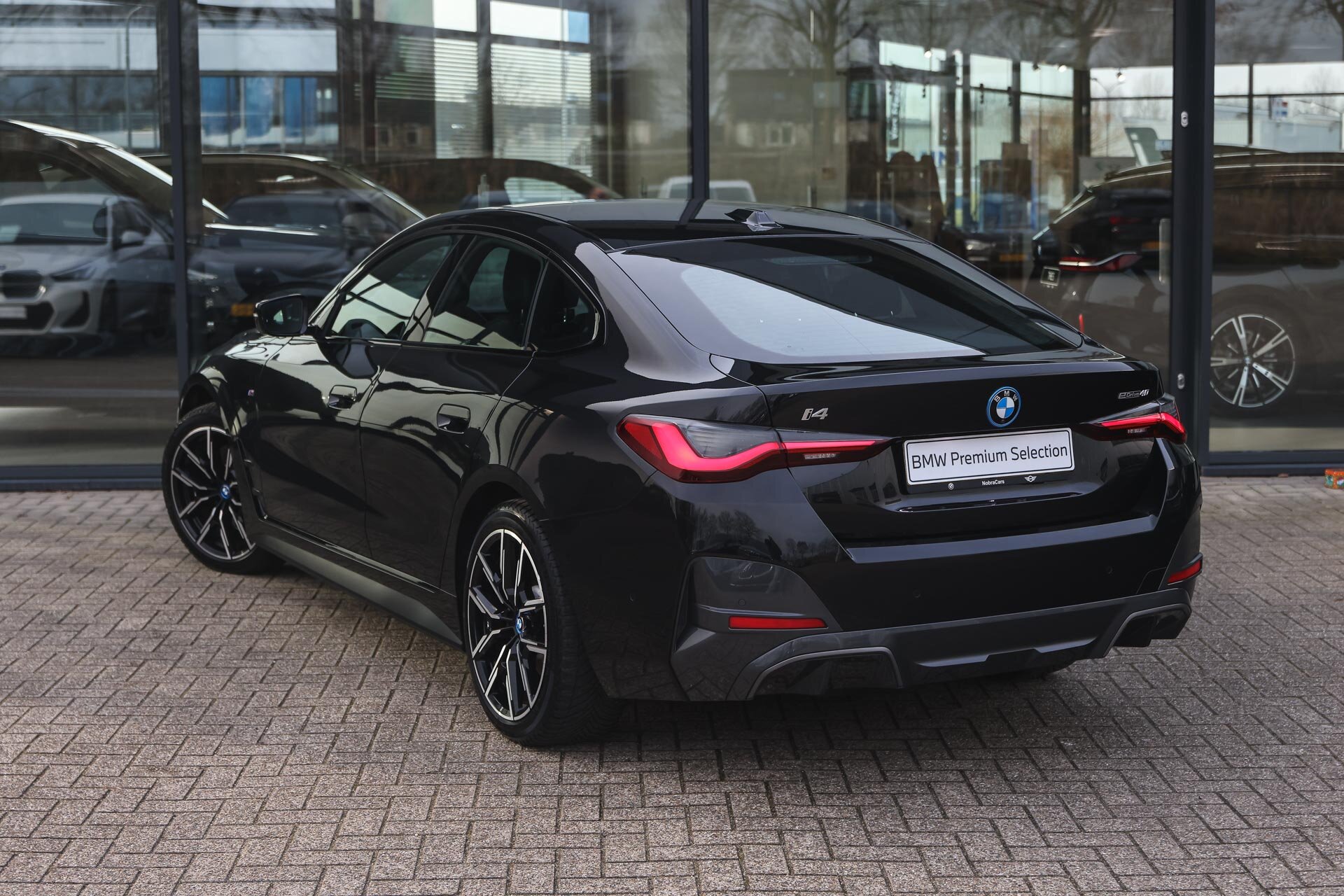 BMW i4 eDrive40 M Sport - Afbeelding 2