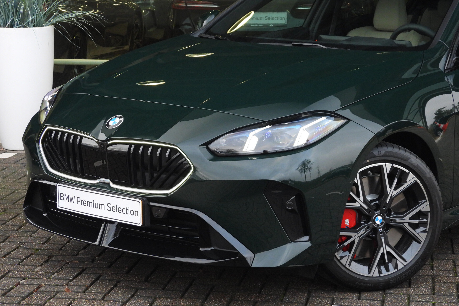 BMW 1 Serie 120 High Executive M Sport Automaat - Afbeelding 2