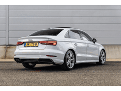 Audi A3 Limousine 1.4 TFSI 150pk S-tronic CoD Sport S Line Edition - Afbeelding 2
