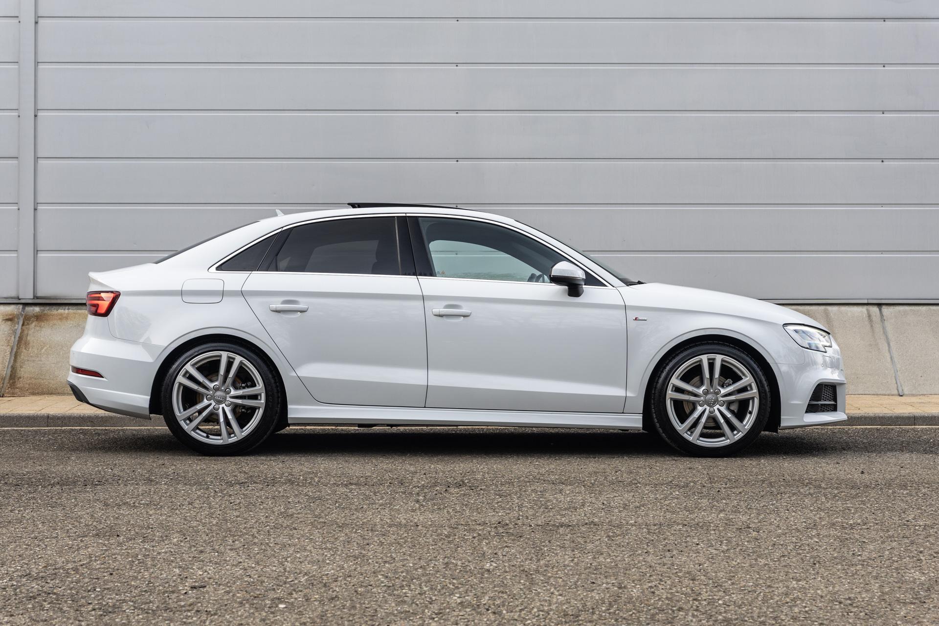 Audi A3 Limousine 1.4 TFSI 150pk S-tronic CoD Sport S Line Edition - Afbeelding 3