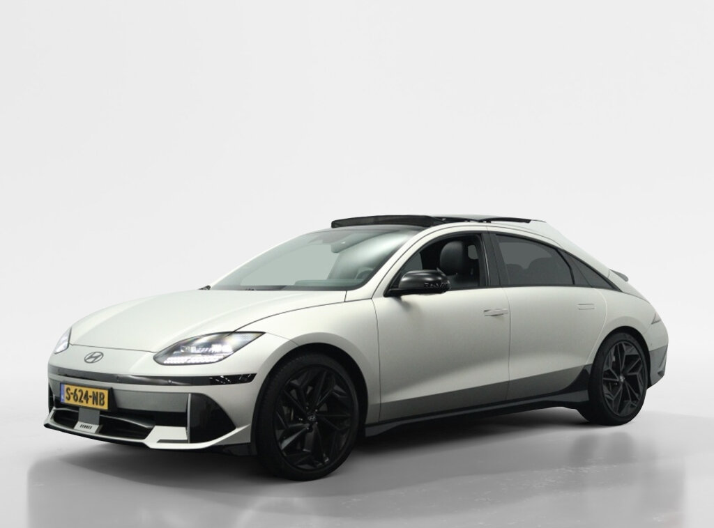Hyundai IONIQ 6 First Edition AWD 77.4kWh | Trekhaak | Navigatie | 360 graden ca