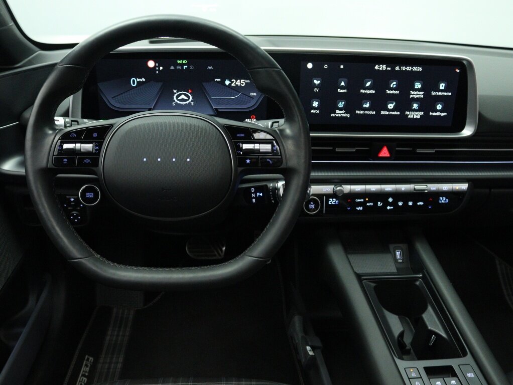 Hyundai IONIQ 6 First Edition AWD 77.4kWh | Trekhaak | Navigatie | 360 graden ca - Afbeelding 4