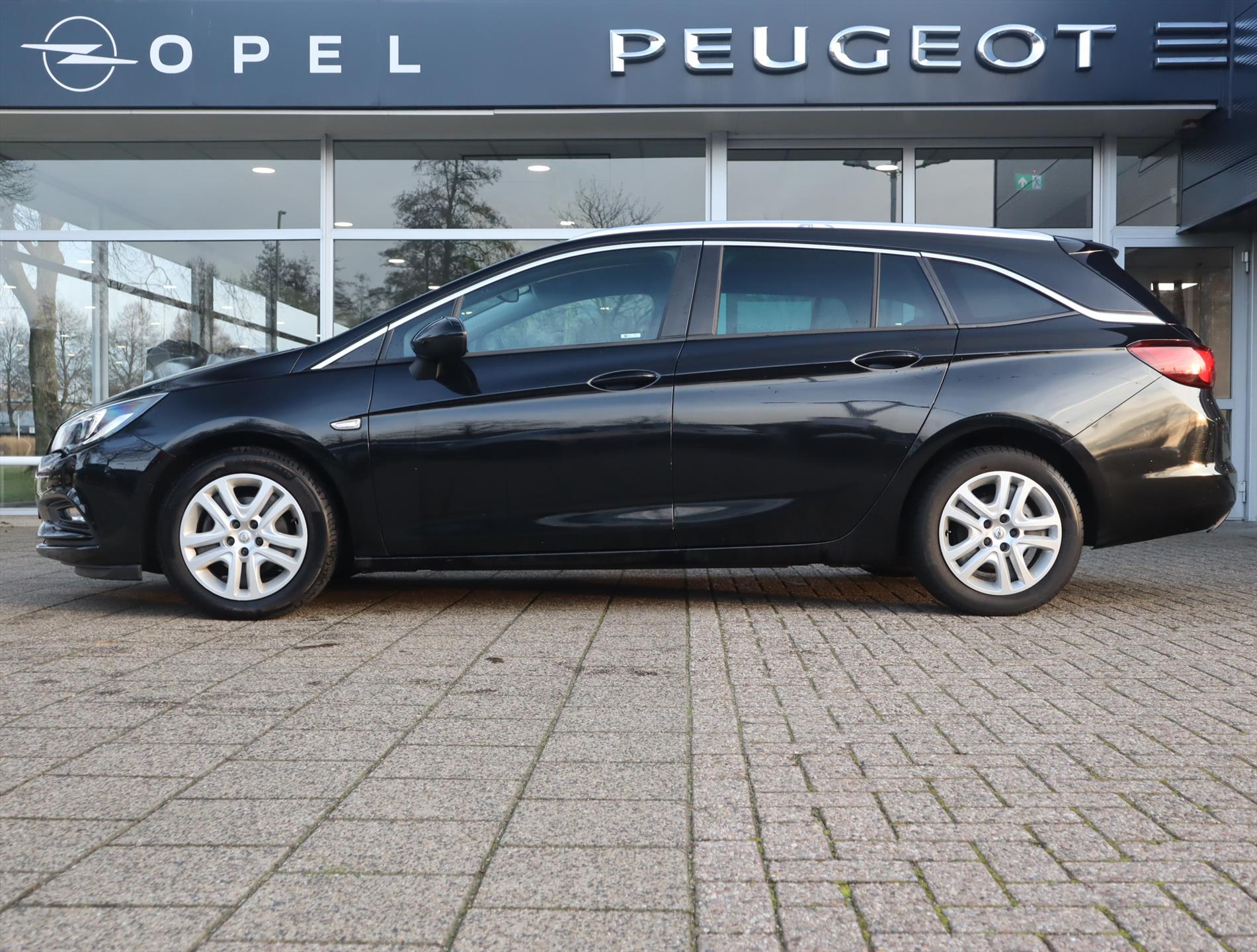 Opel Astra Sports Tourer Online Edition 1.0 Turbo 105pk Start/Stop, Rijklaarprijs, - Afbeelding 2