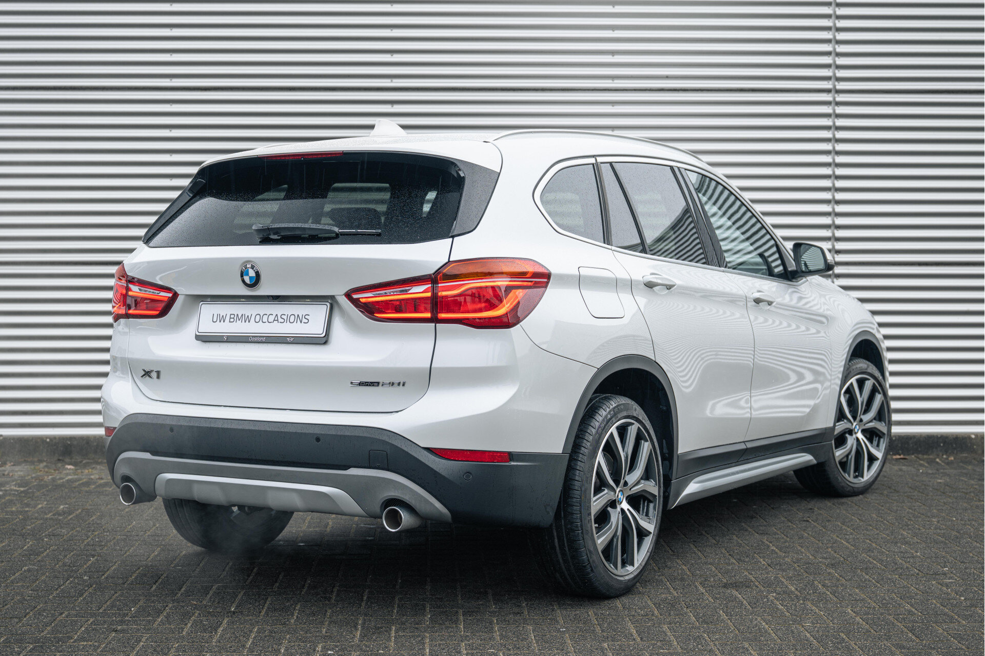 BMW X1 sDrive20i High Executive xLine Automaat - Afbeelding 2