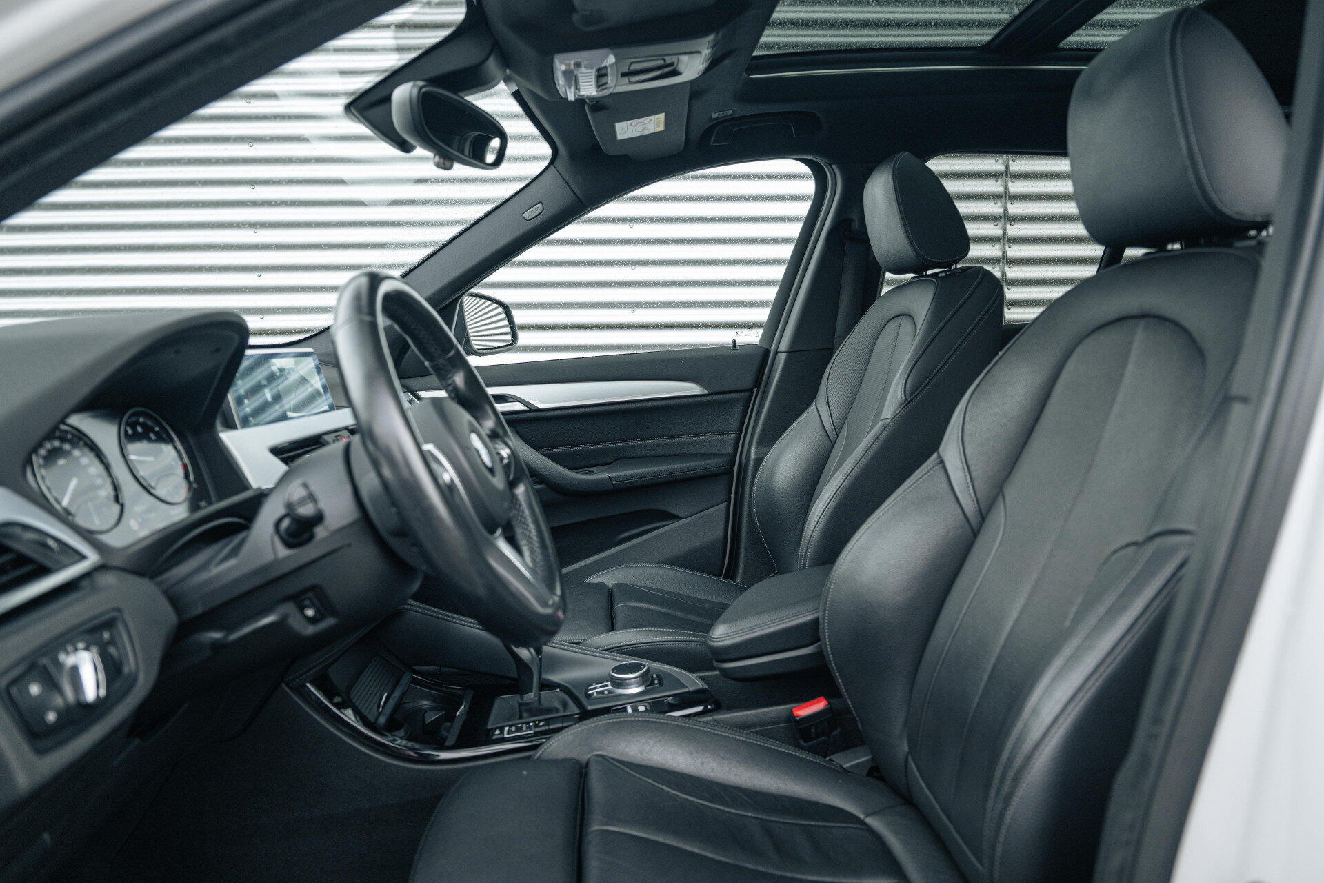 BMW X1 sDrive20i High Executive xLine Automaat - Afbeelding 4