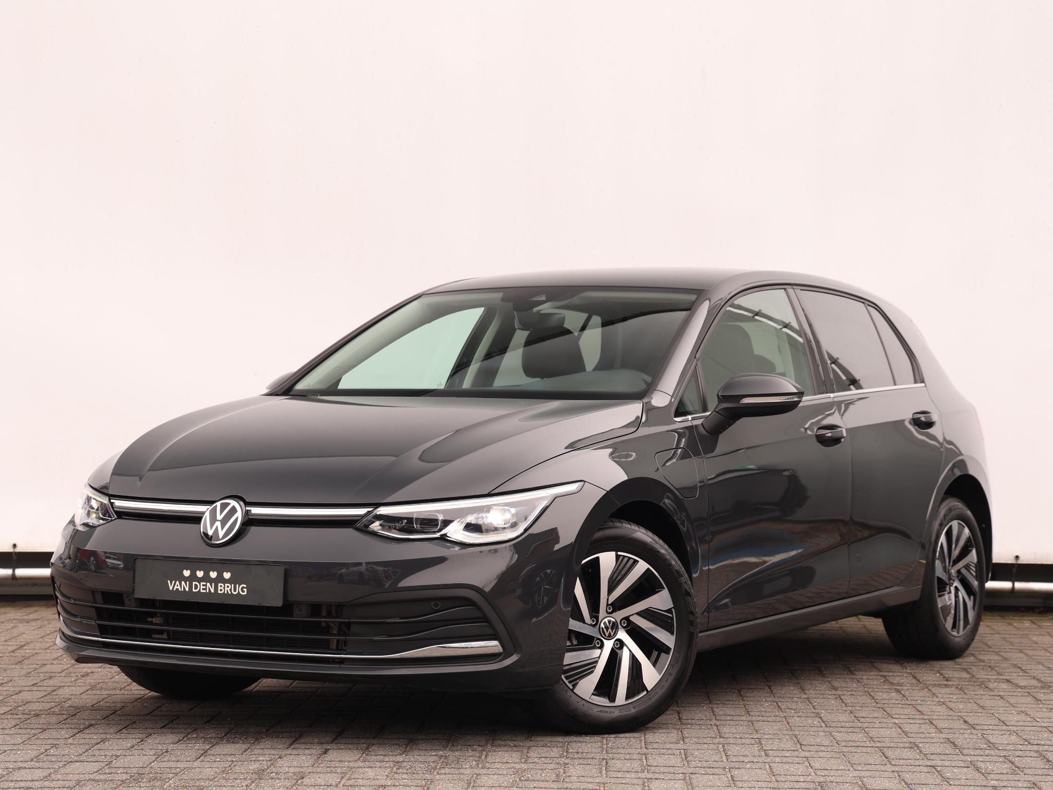 Volkswagen Golf 1.4 eHybrid Style