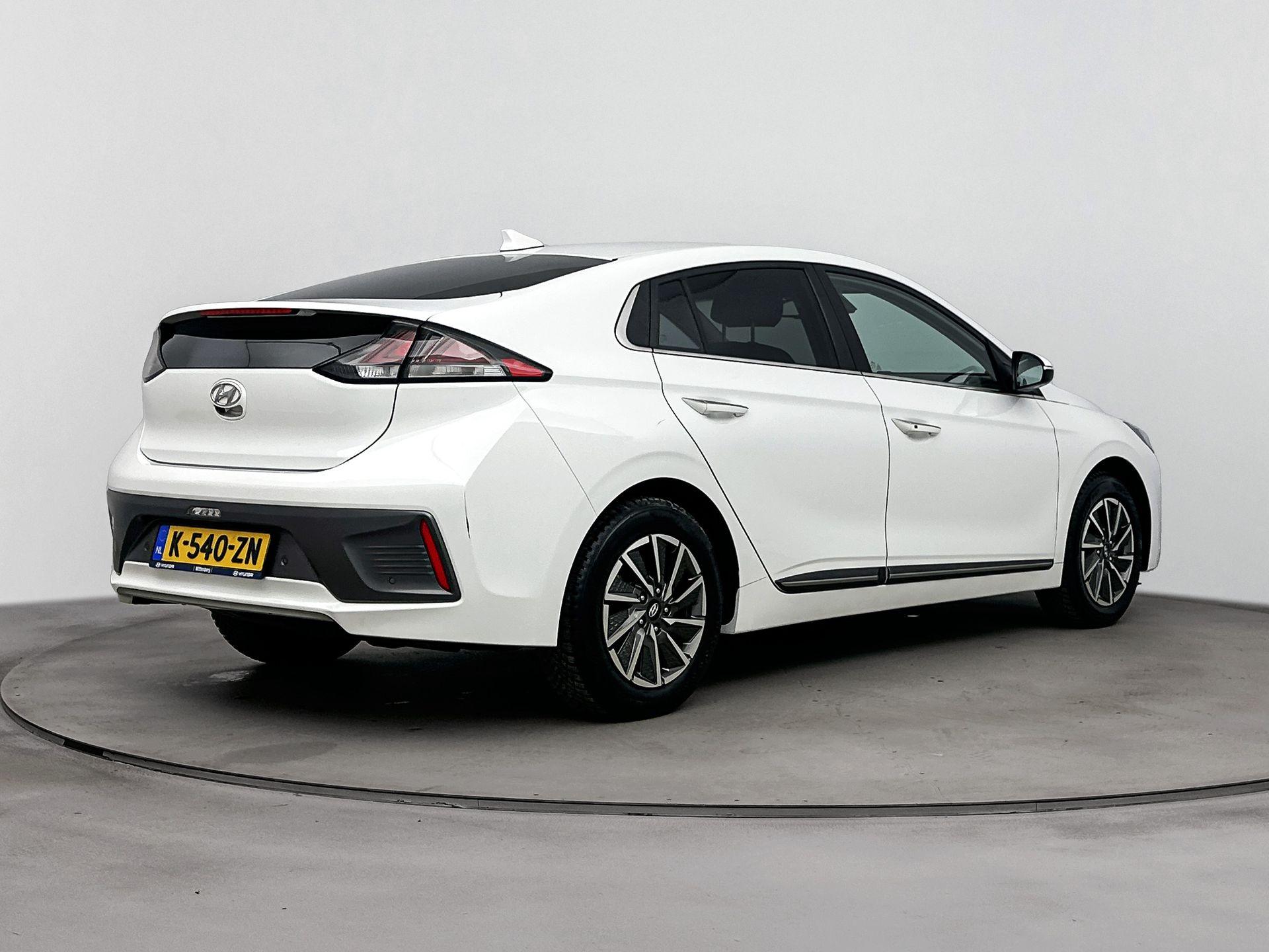 Hyundai IONIQ PREMIUM EV 38 kWh - Afbeelding 3