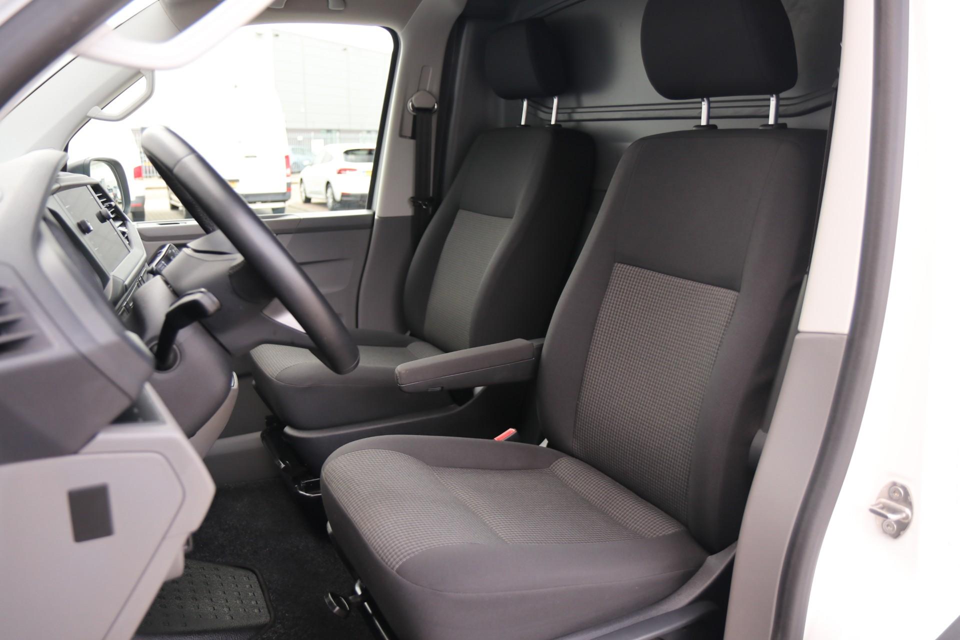 Volkswagen Transporter 2.0 TDI 110pk L2H1 28 - Afbeelding 5