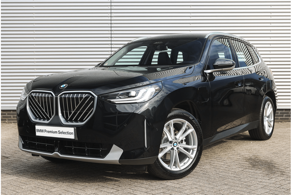 BMW X3 30e xDrive Automaat - Afbeelding 1