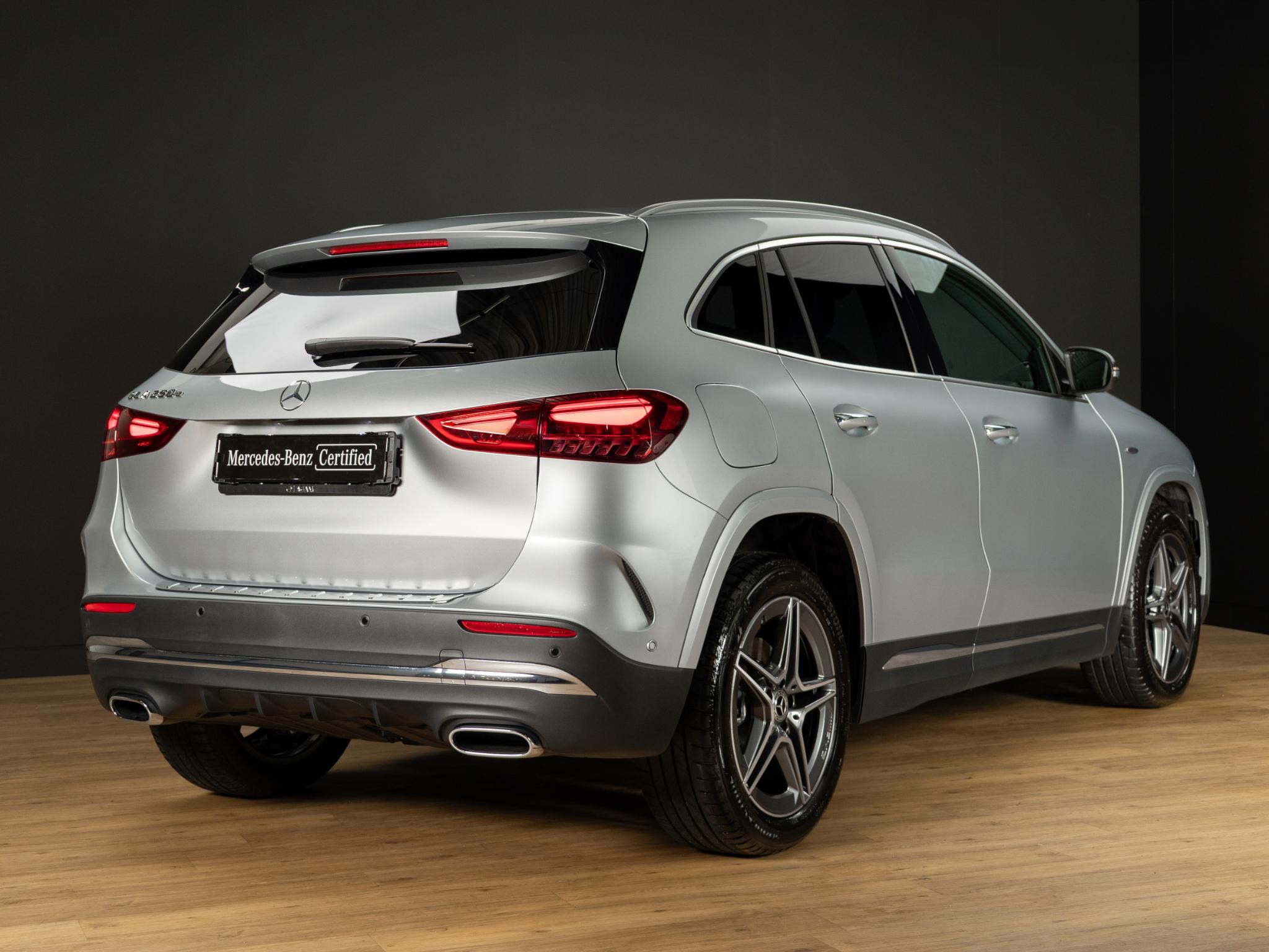 Mercedes-Benz GLA 250 e AMG Line - Afbeelding 2