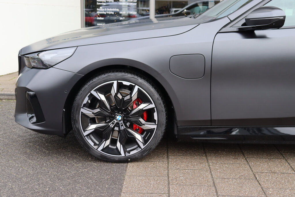 BMW 5 Serie 4