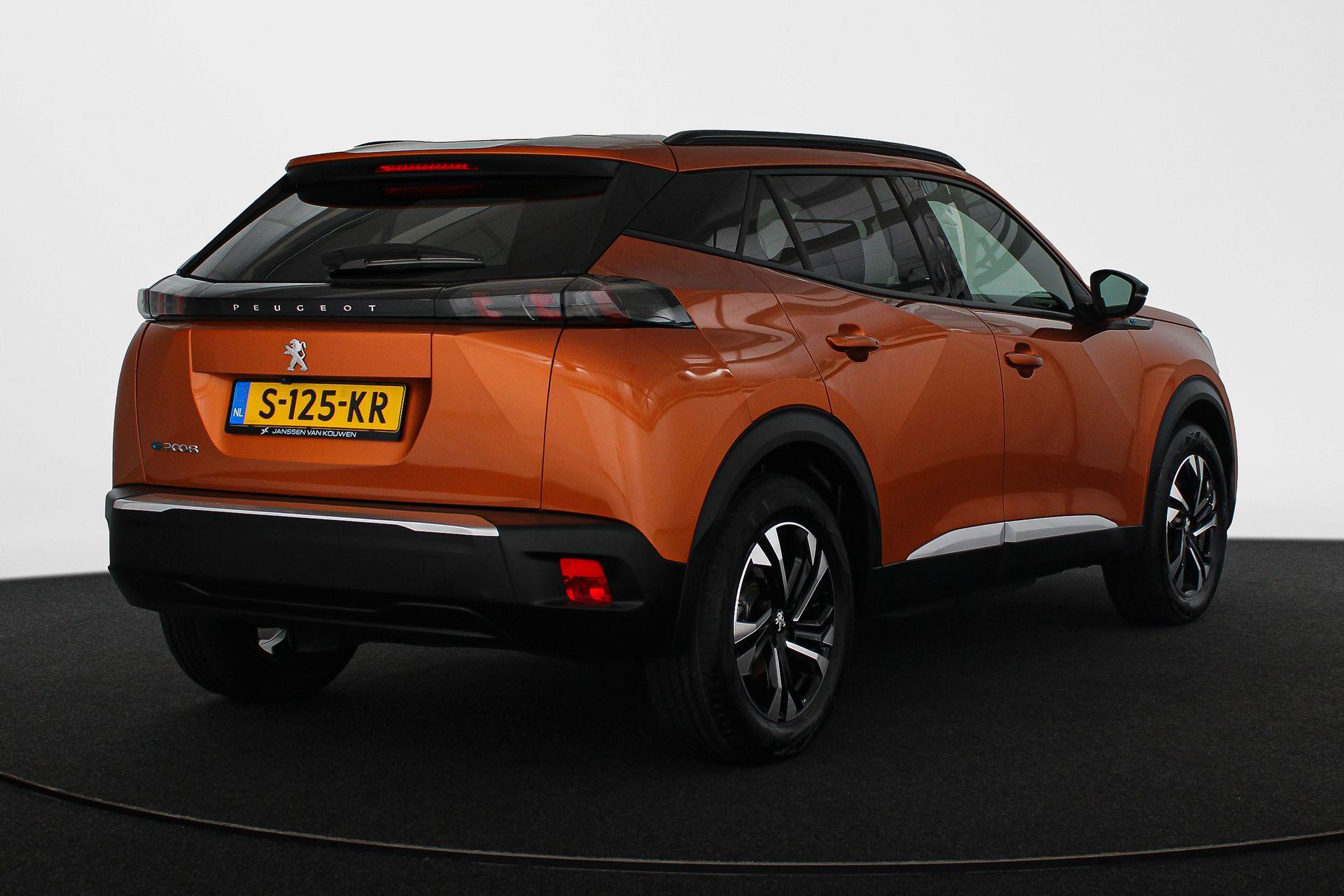 Peugeot e-2008 EV Allure Pack 50 kWh - Afbeelding 3