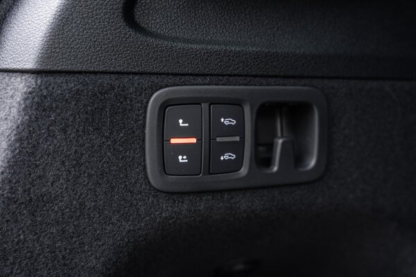 trekhaak elektrisch uitklapbaar