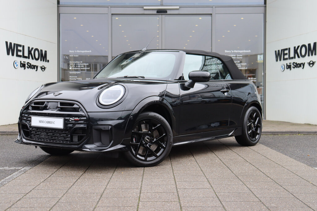 MINI Cooper Cabrio 1
