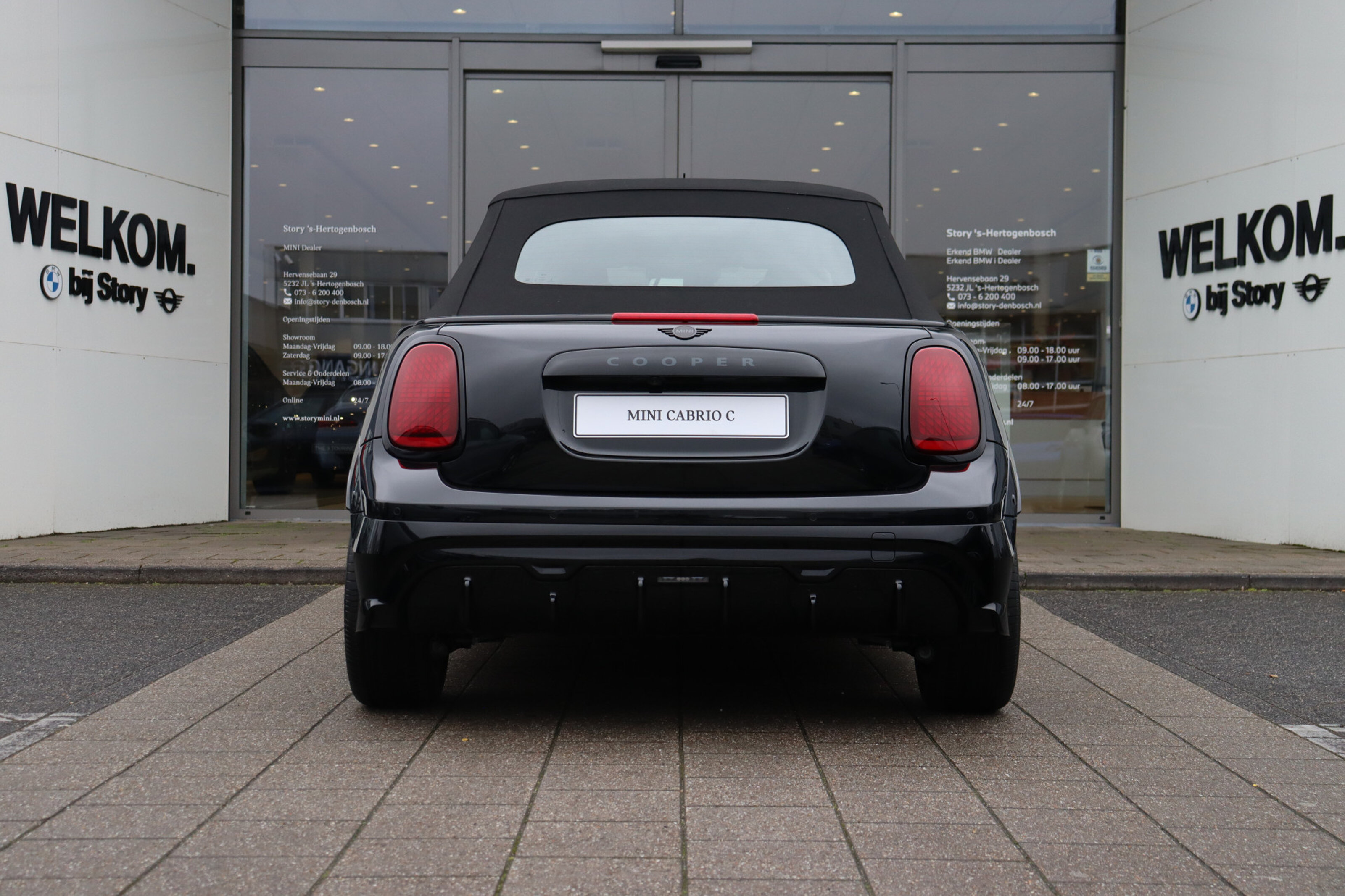 MINI Cooper Cabrio 8