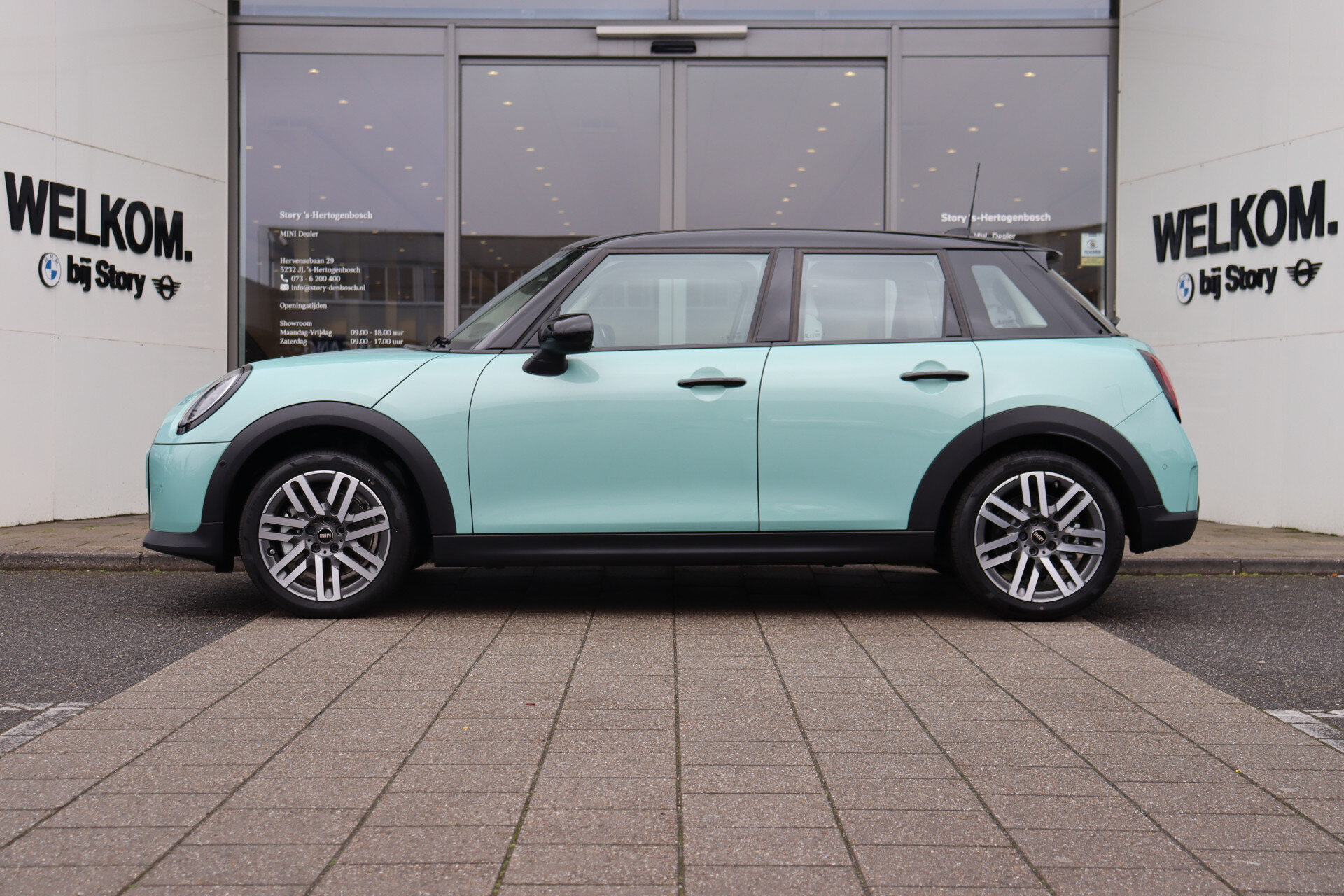 MINI 5-Deurs Cooper C - Afbeelding 3