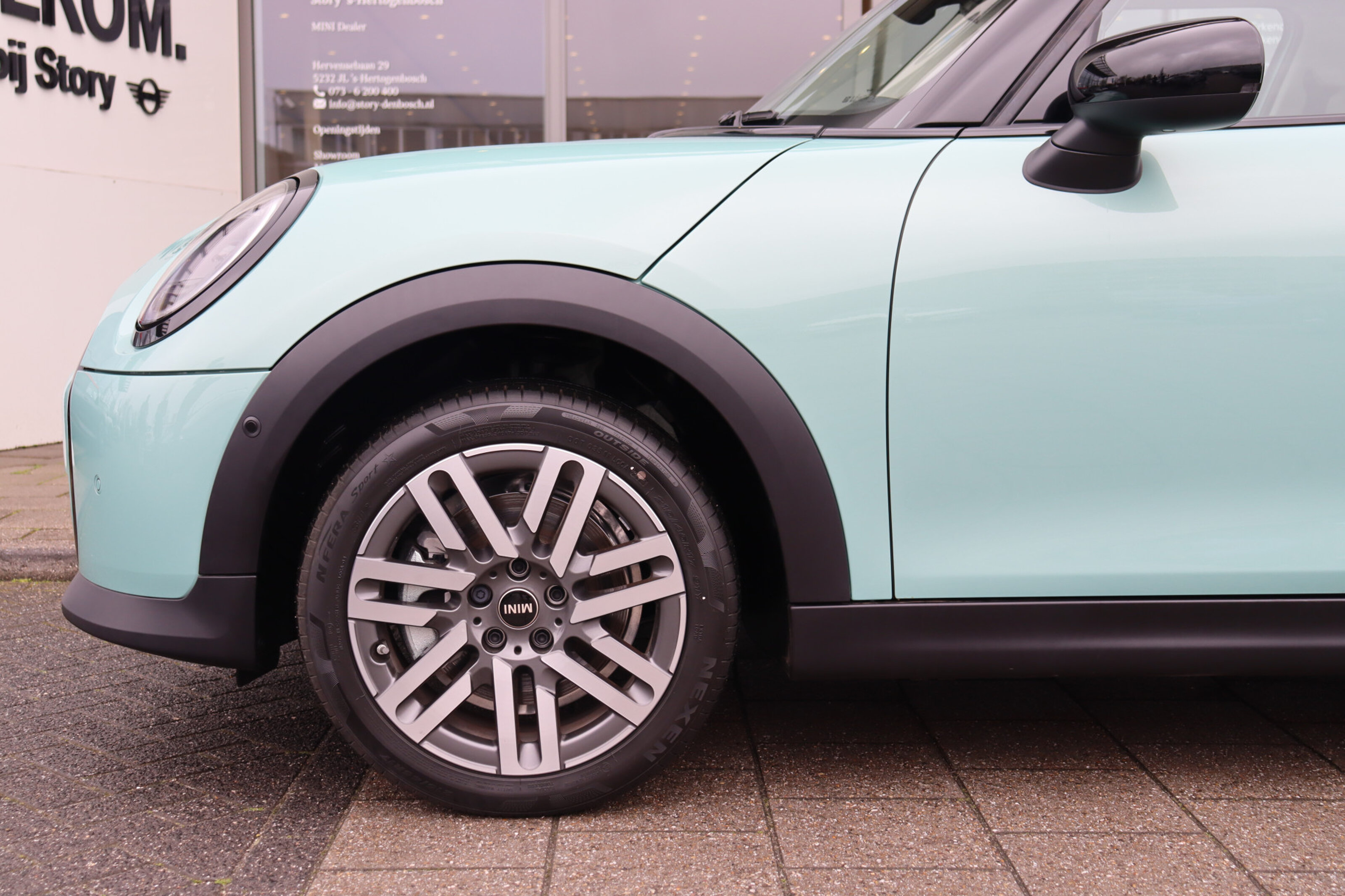MINI 5-Deurs Cooper C