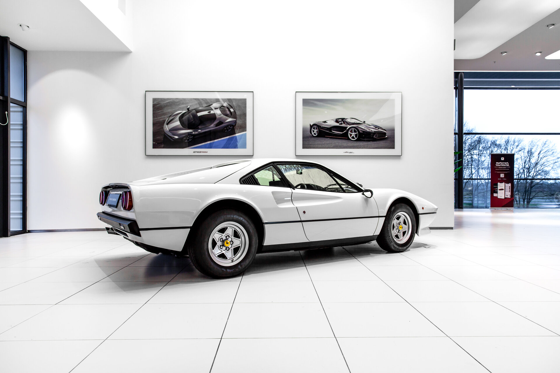 Ferrari 308 Vetroresina ~Ferrari Munsterhuis~ - Afbeelding 3