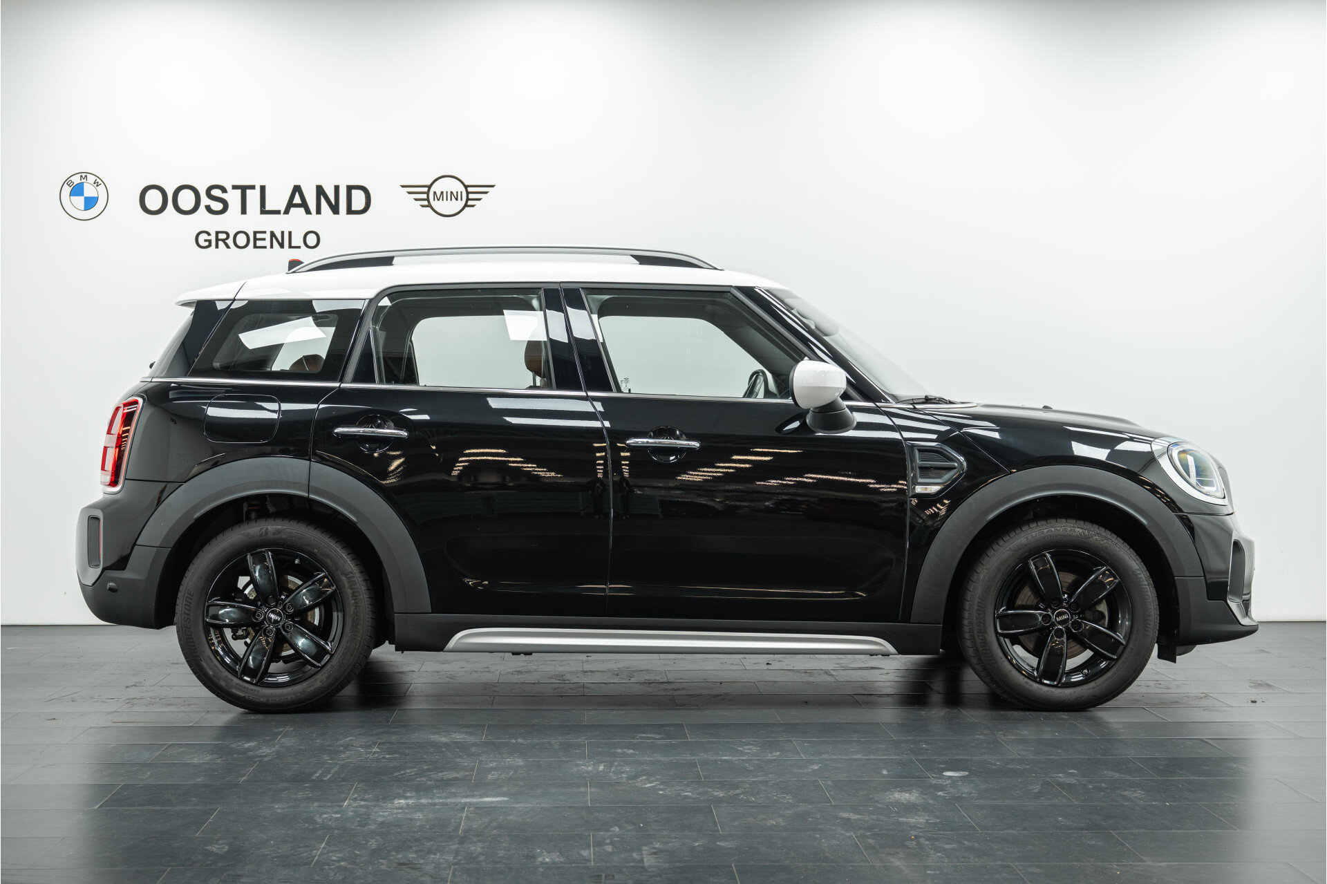 MINI Countryman Cooper Classic Automaat - Afbeelding 2