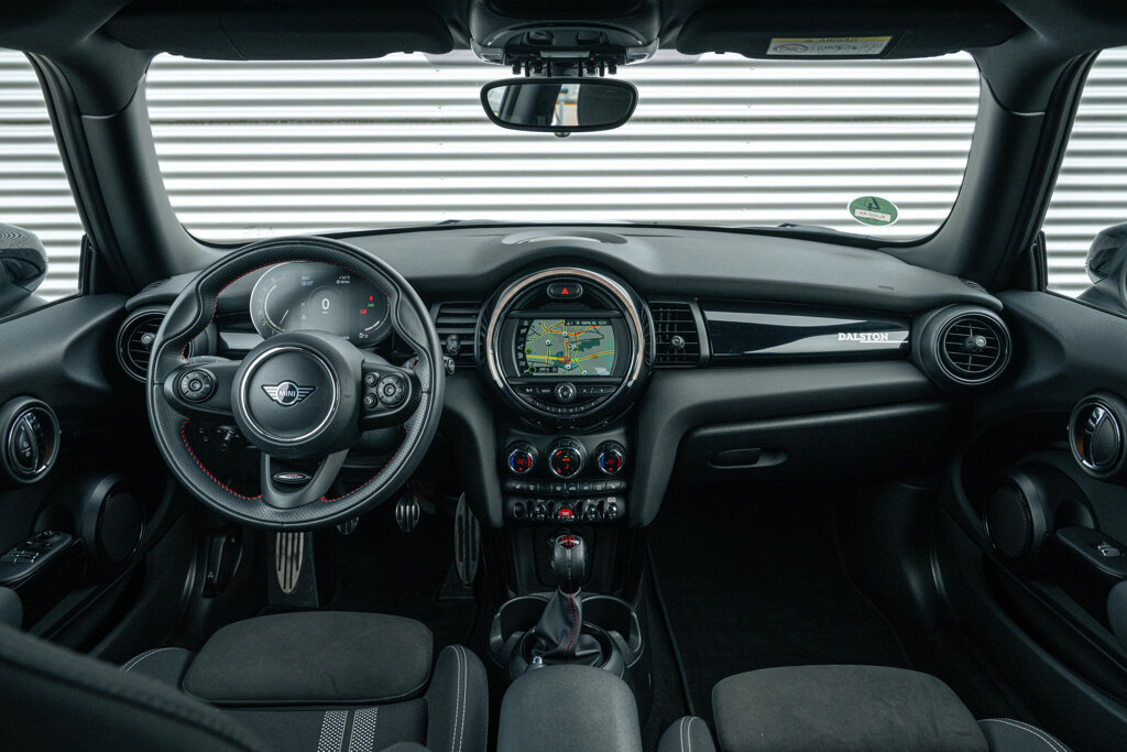 MINI Cooper 5
