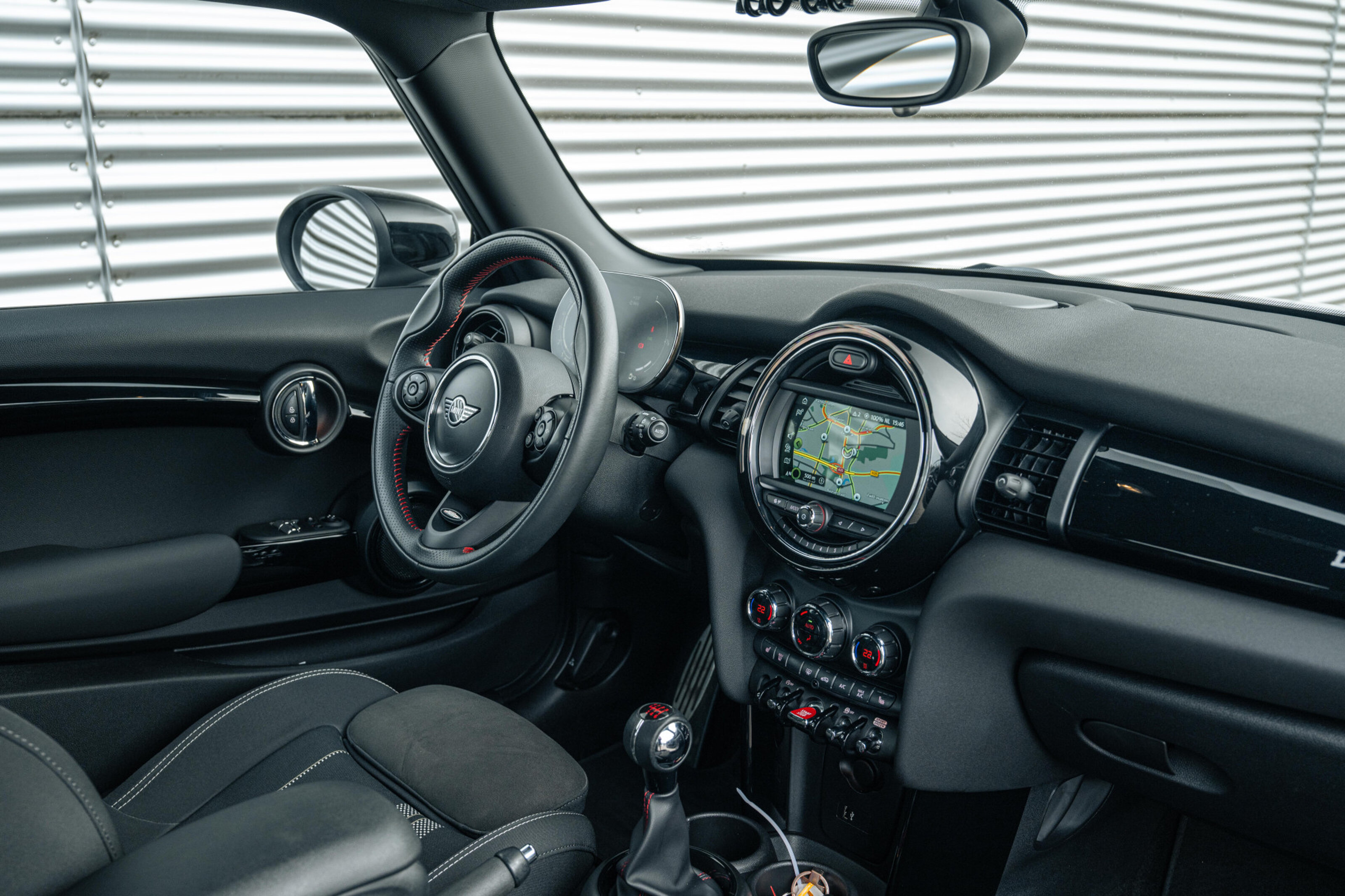 MINI Cooper 8