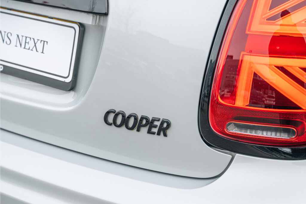 MINI Cooper 18