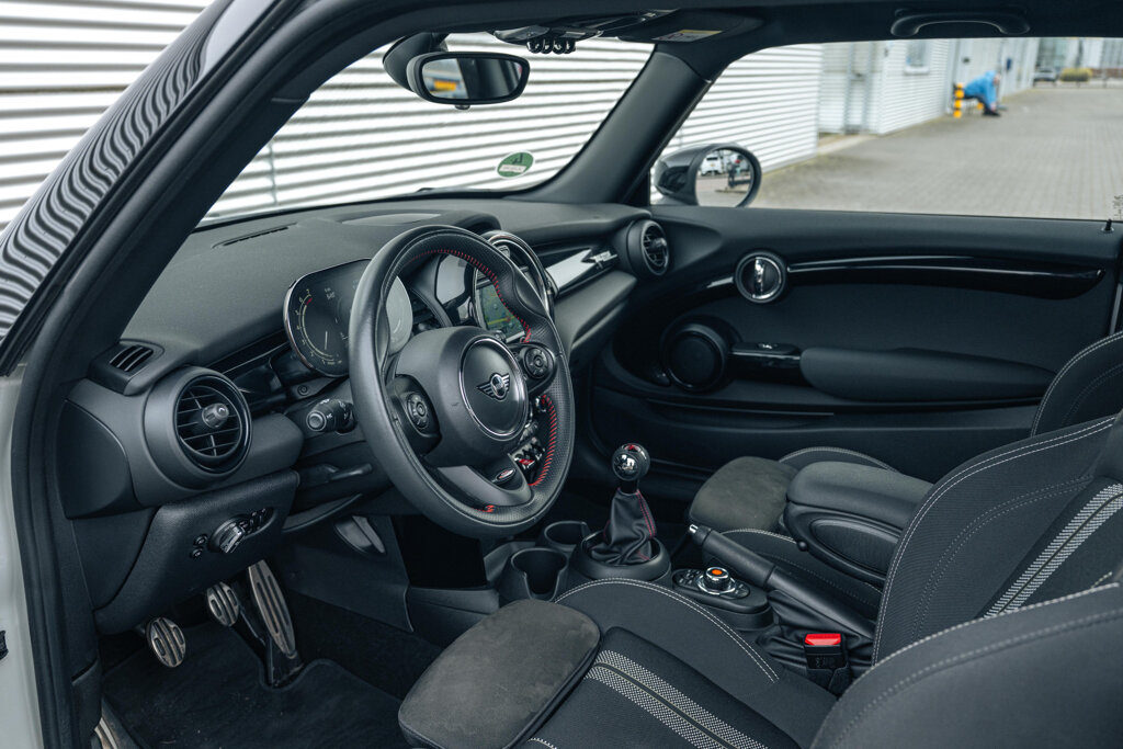 MINI Cooper 21