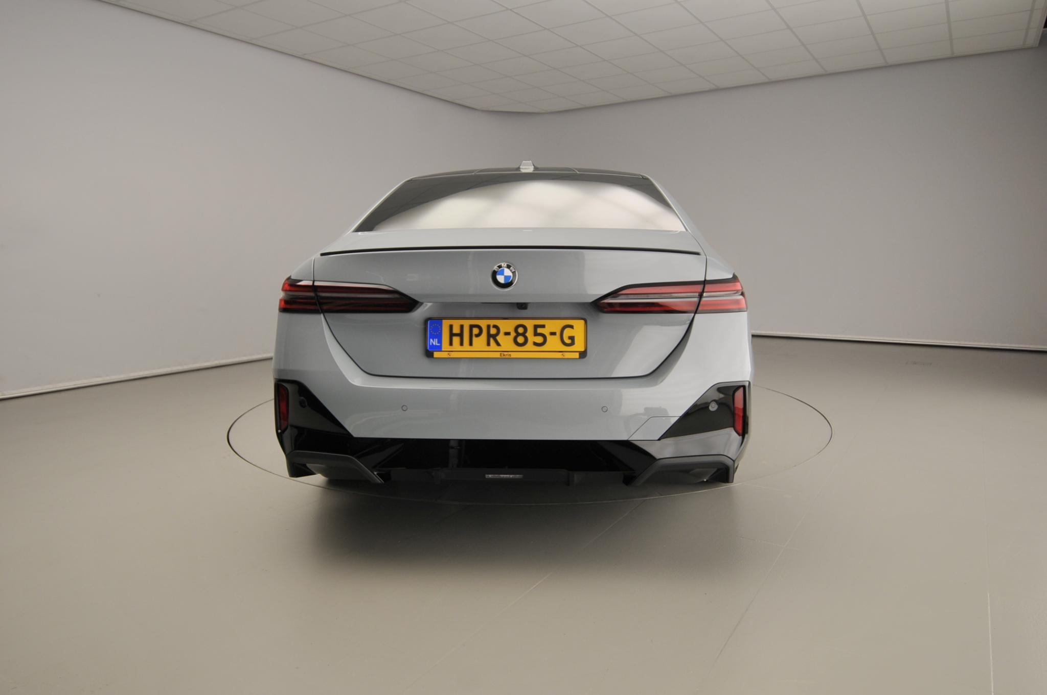 BMW 5 Serie Sedan 520d - Afbeelding 3