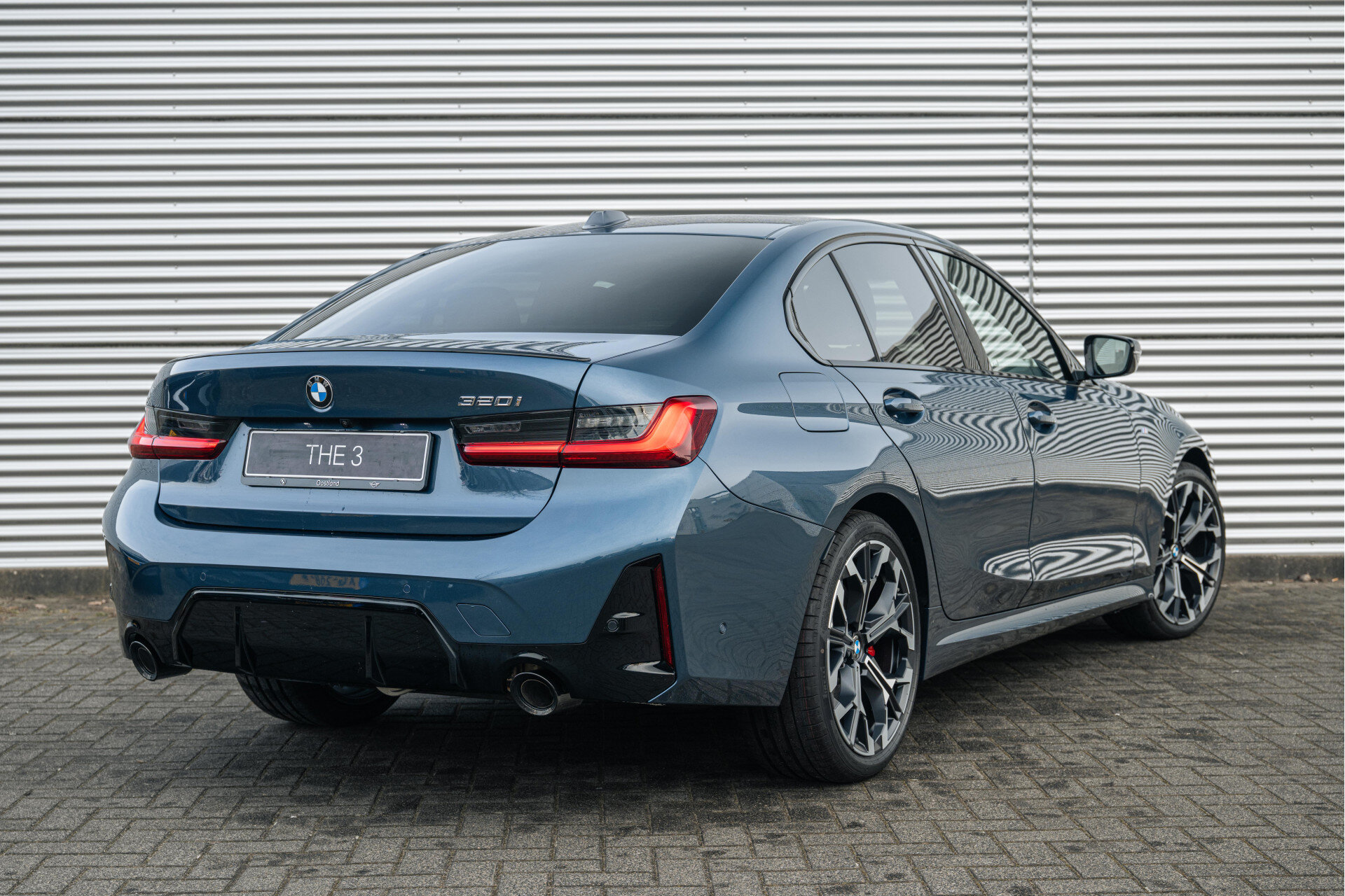 BMW 3 Serie 320i M Sport Automaat - Afbeelding 2