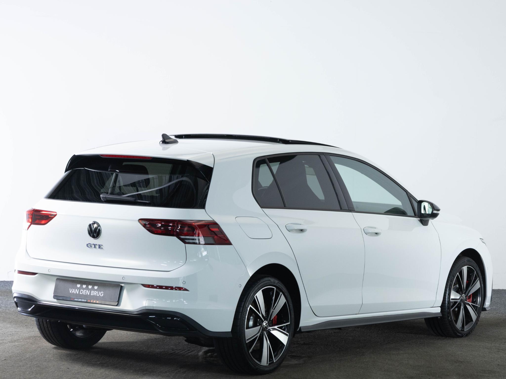 Volkswagen Golf GTE 1.4 245 PK eHybrid DSG - Afbeelding 4