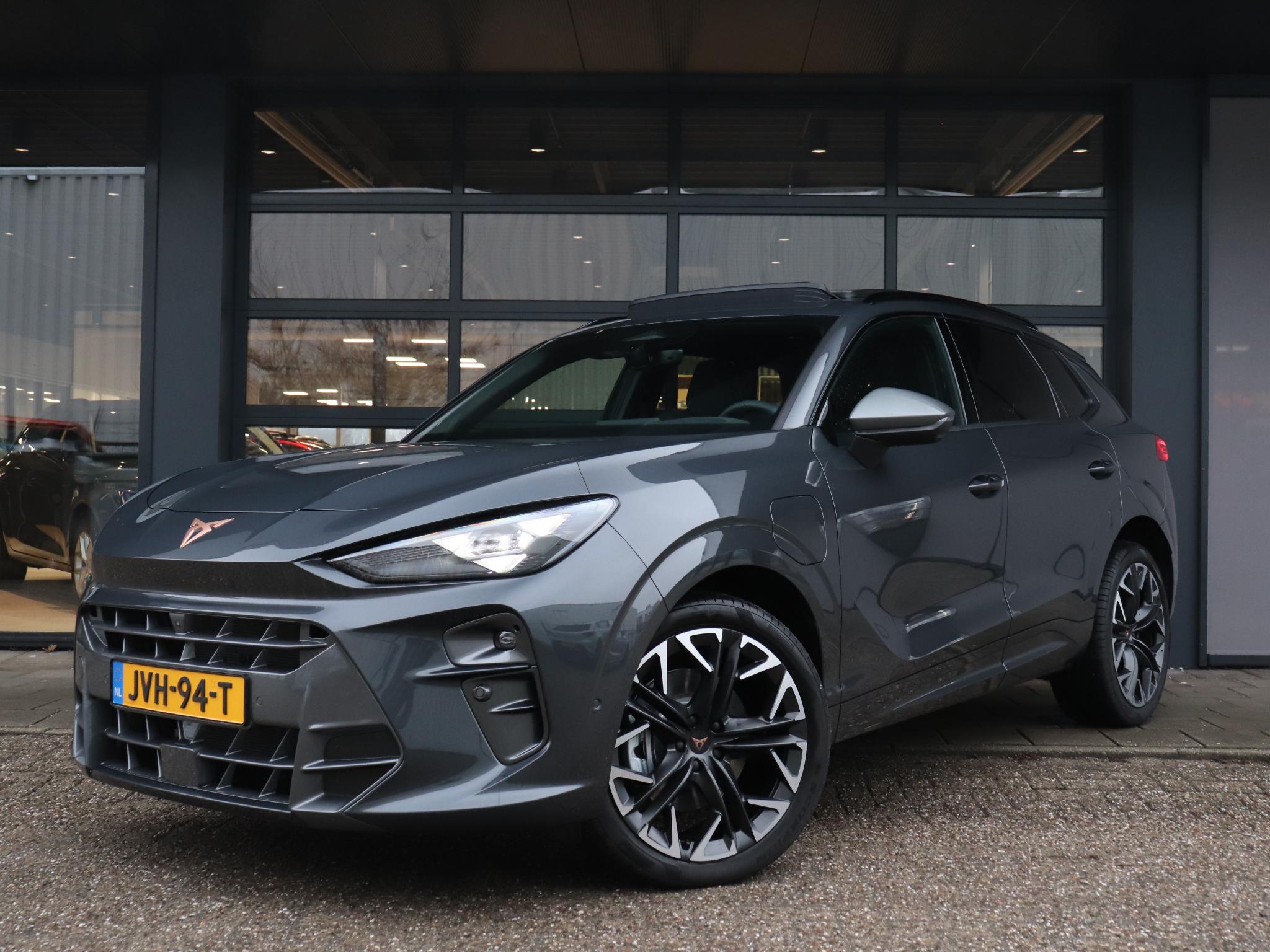 CUPRA Terramar 1.5 TSI e-Hybrid 204PK Business