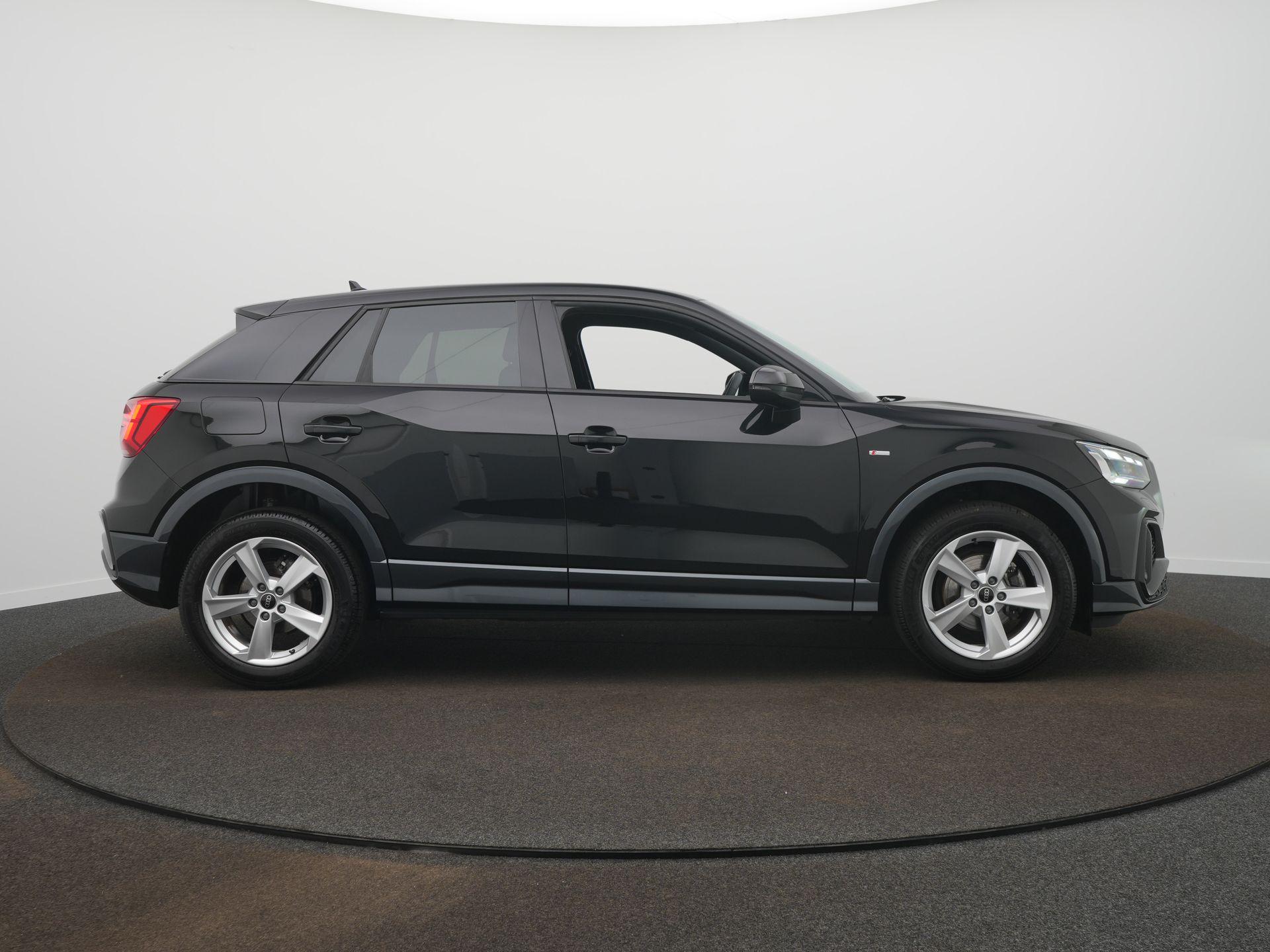 Audi Q2 35 TFSI S Edition - Afbeelding 4
