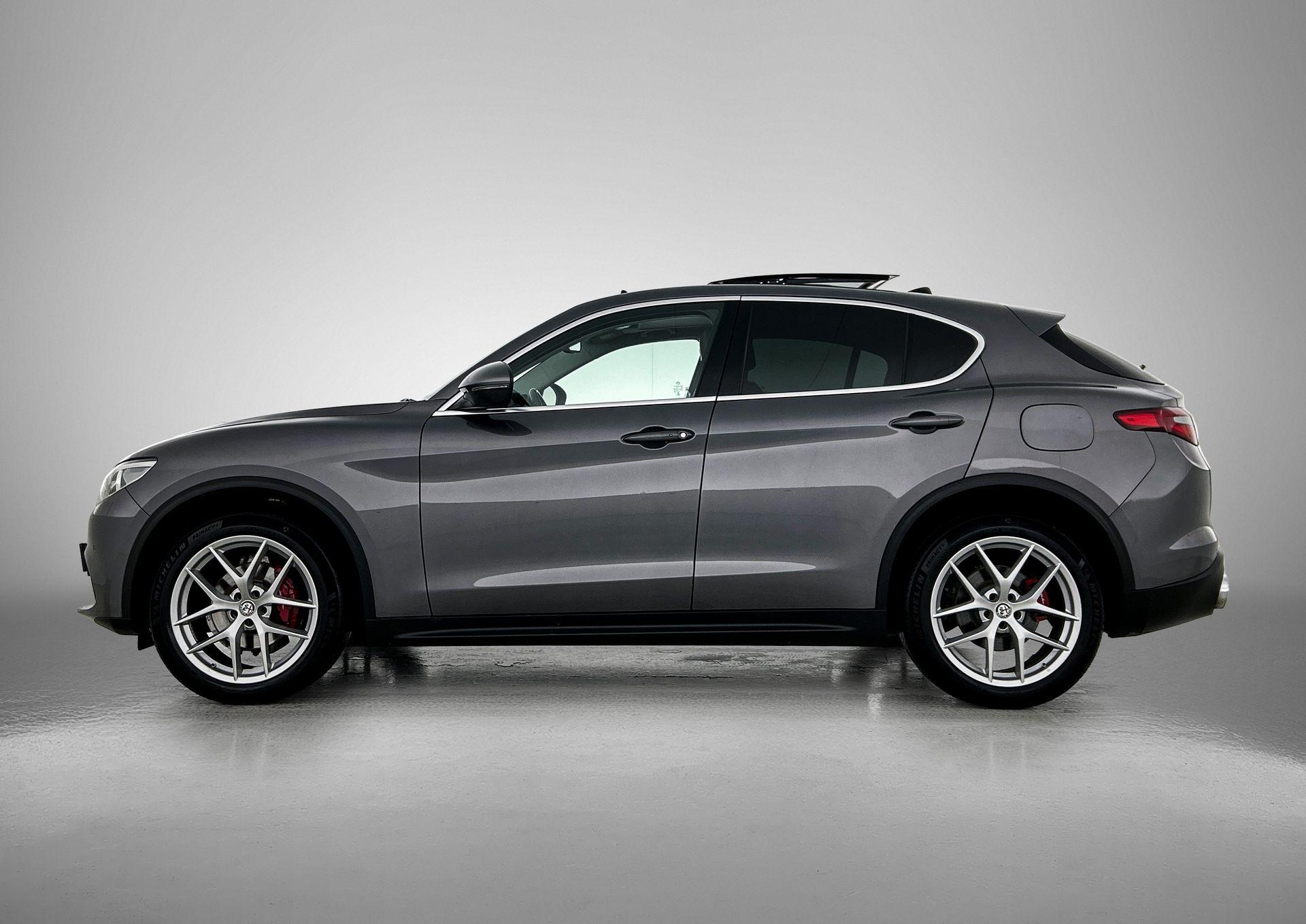 Alfa Romeo Stelvio 2.0 T AWD First Edition 280pk Automaat - Afbeelding 4