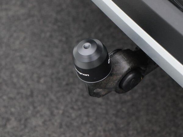 Elektrisch wegklapbare trekhaak