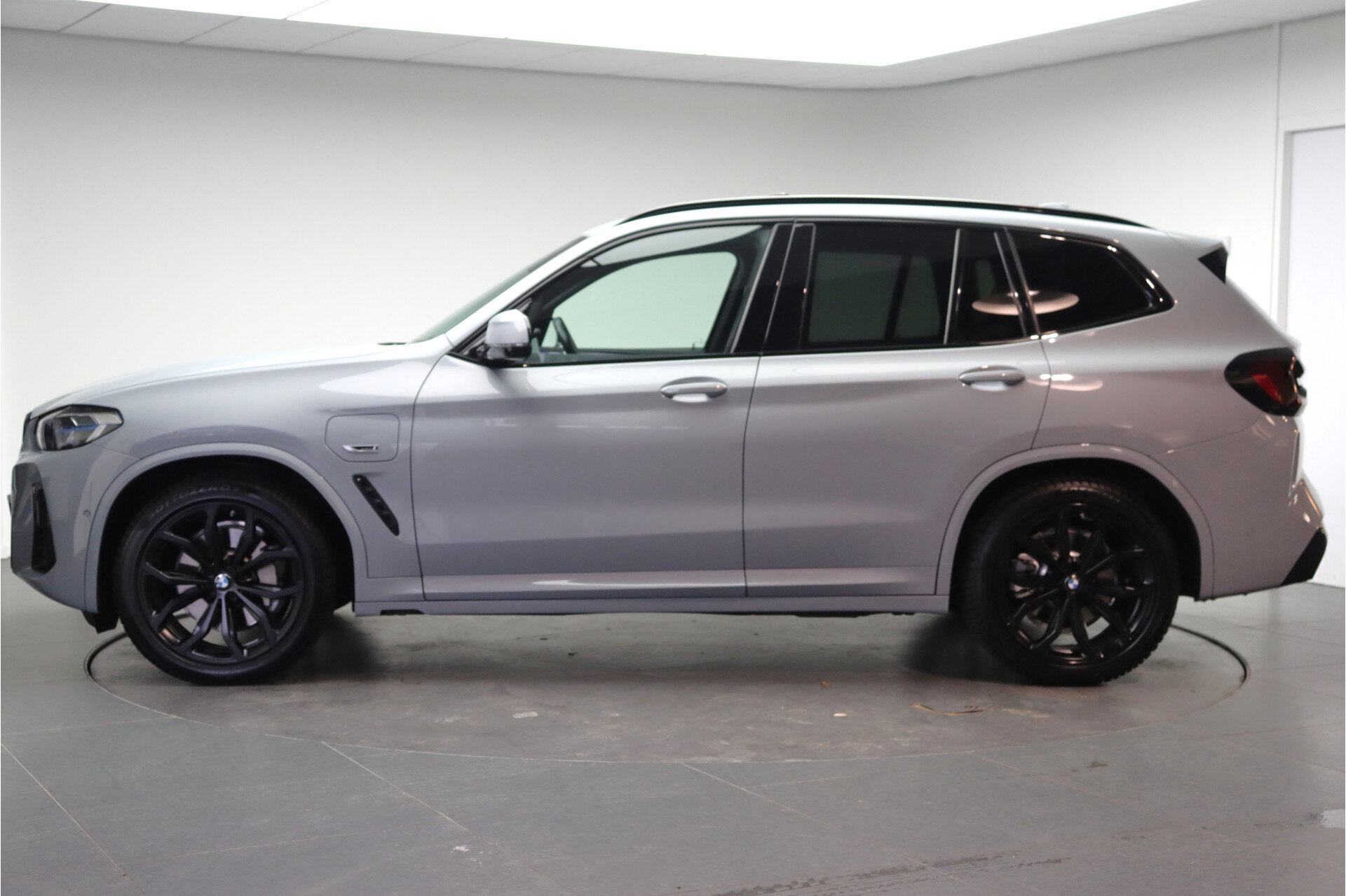 BMW X3 xDrive30e High Executive M Sport Automaat - Afbeelding 2