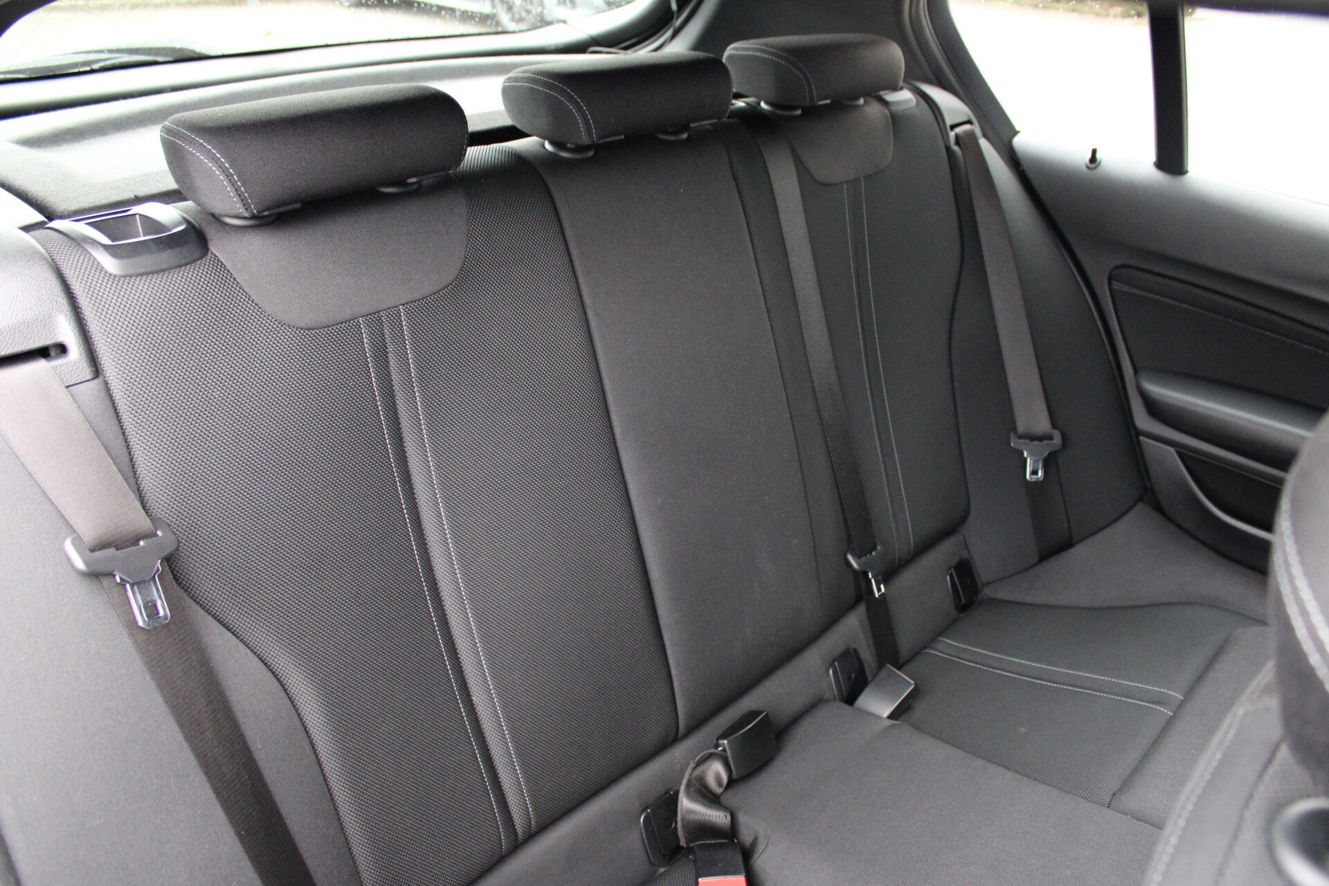 BMW 1 Serie 118i Executive Sport Line Automaat - Afbeelding 5