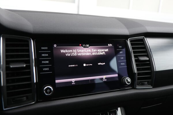 Apple Carplay/Android Auto