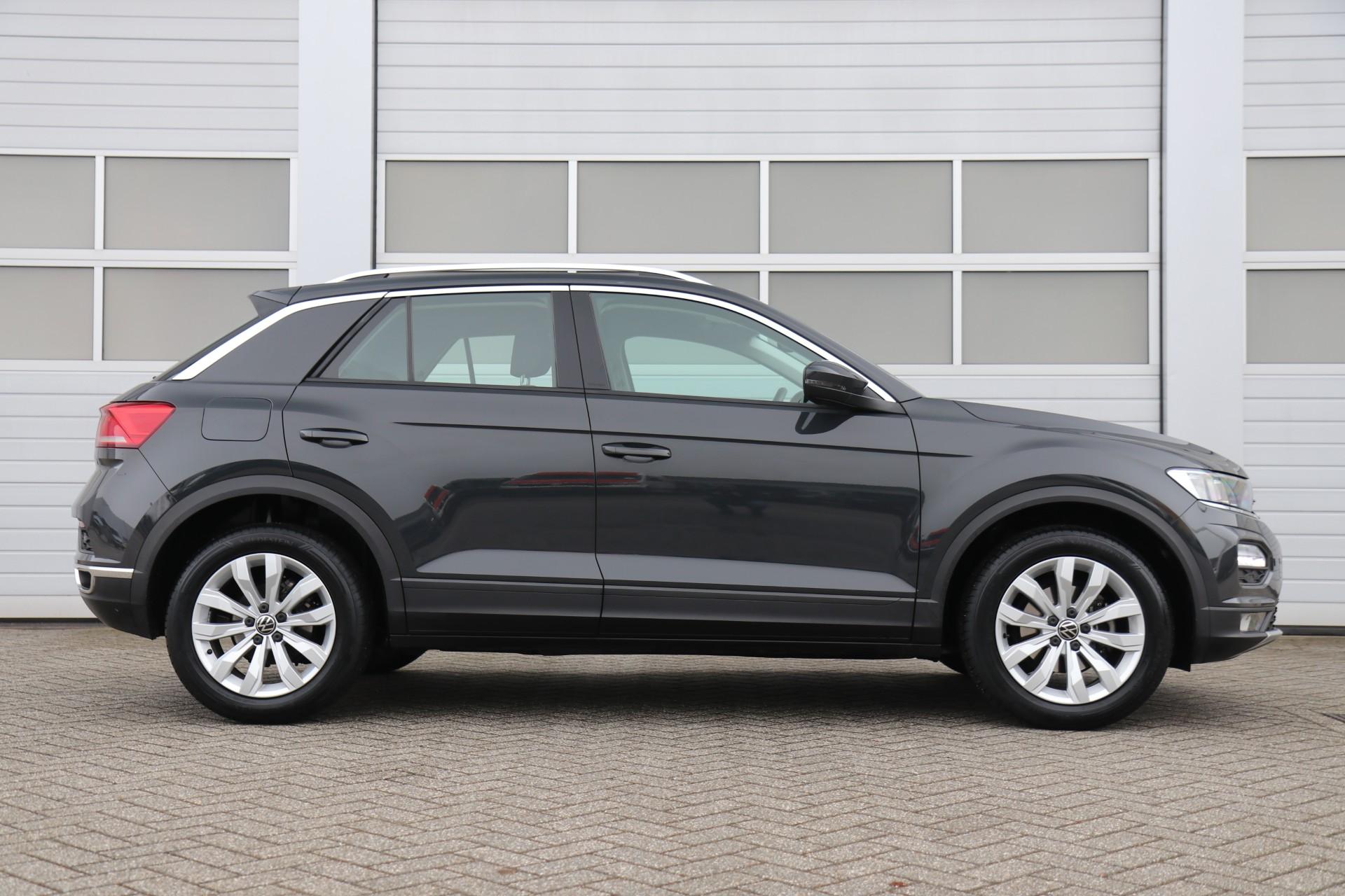 Volkswagen T-Roc 1.5 TSI 150pk DSG Style - Afbeelding 3