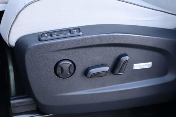 elektrisch verstelbare stoel(en) met geheugen