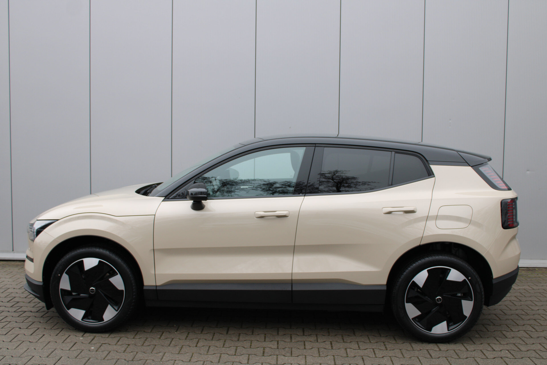 Volvo EX30 Extended Range Plus Europa - Afbeelding 5