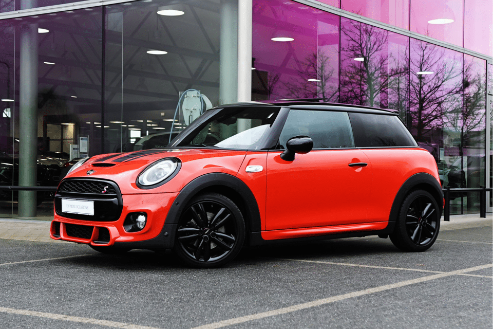 MINI Cooper S Hatchback JCW Automaat - Afbeelding 1