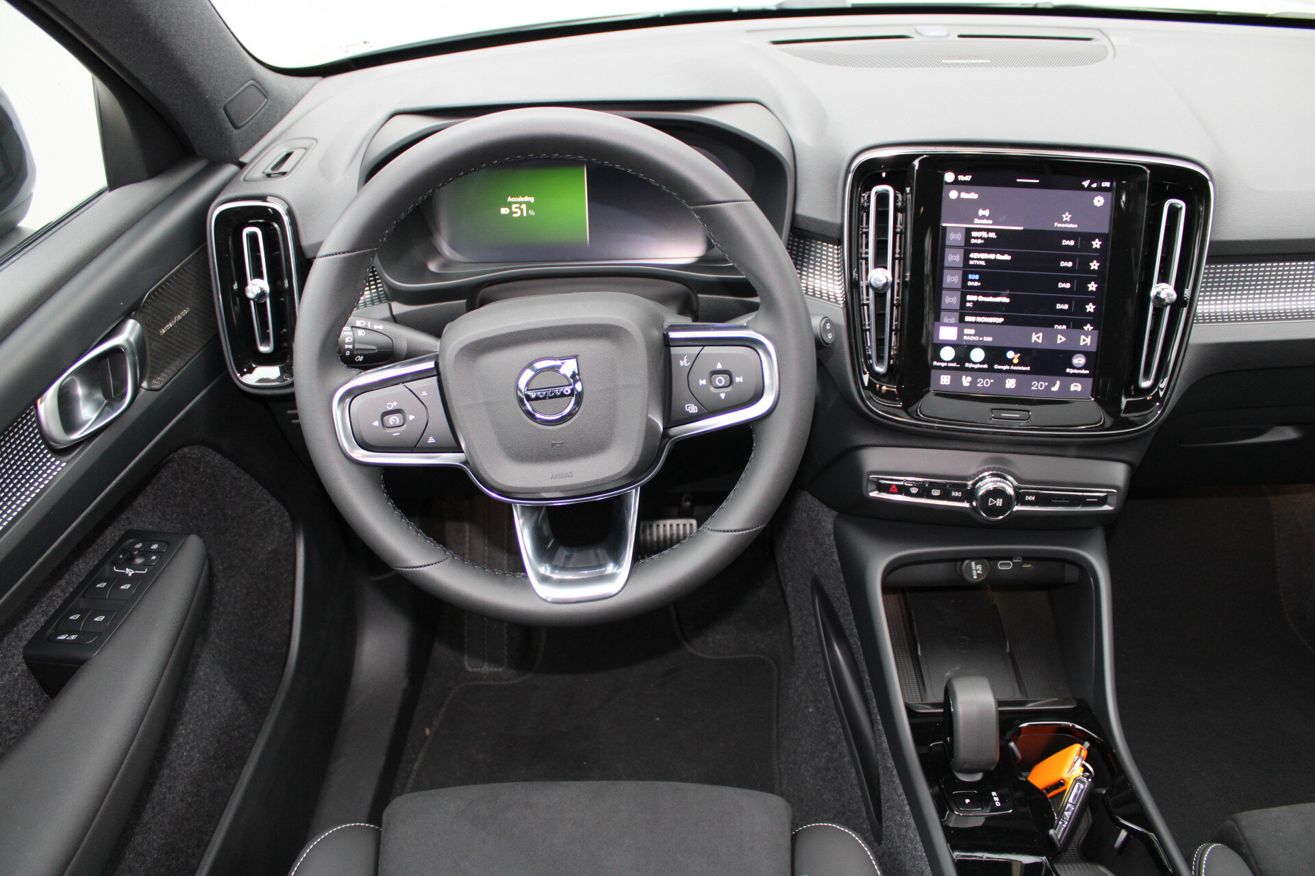 Volvo EX40 Single Moto ER Plus 82 kWh - Afbeelding 2