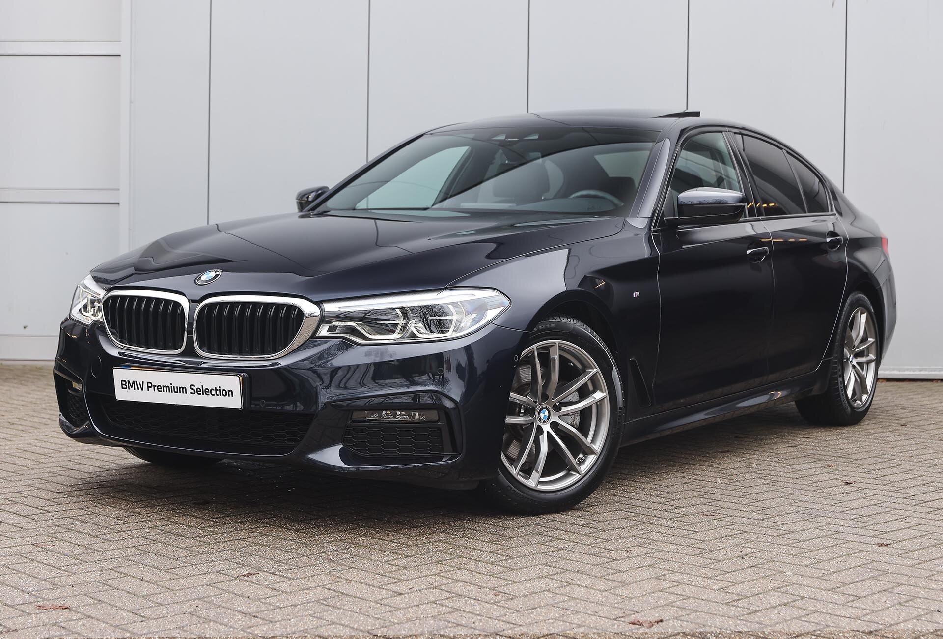 BMW 5 Serie 520i High Executive M Sport Automaat