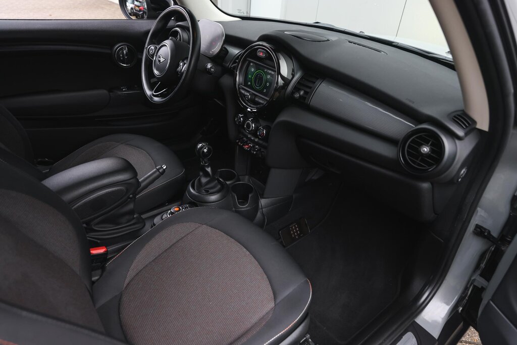 MINI Cooper 10