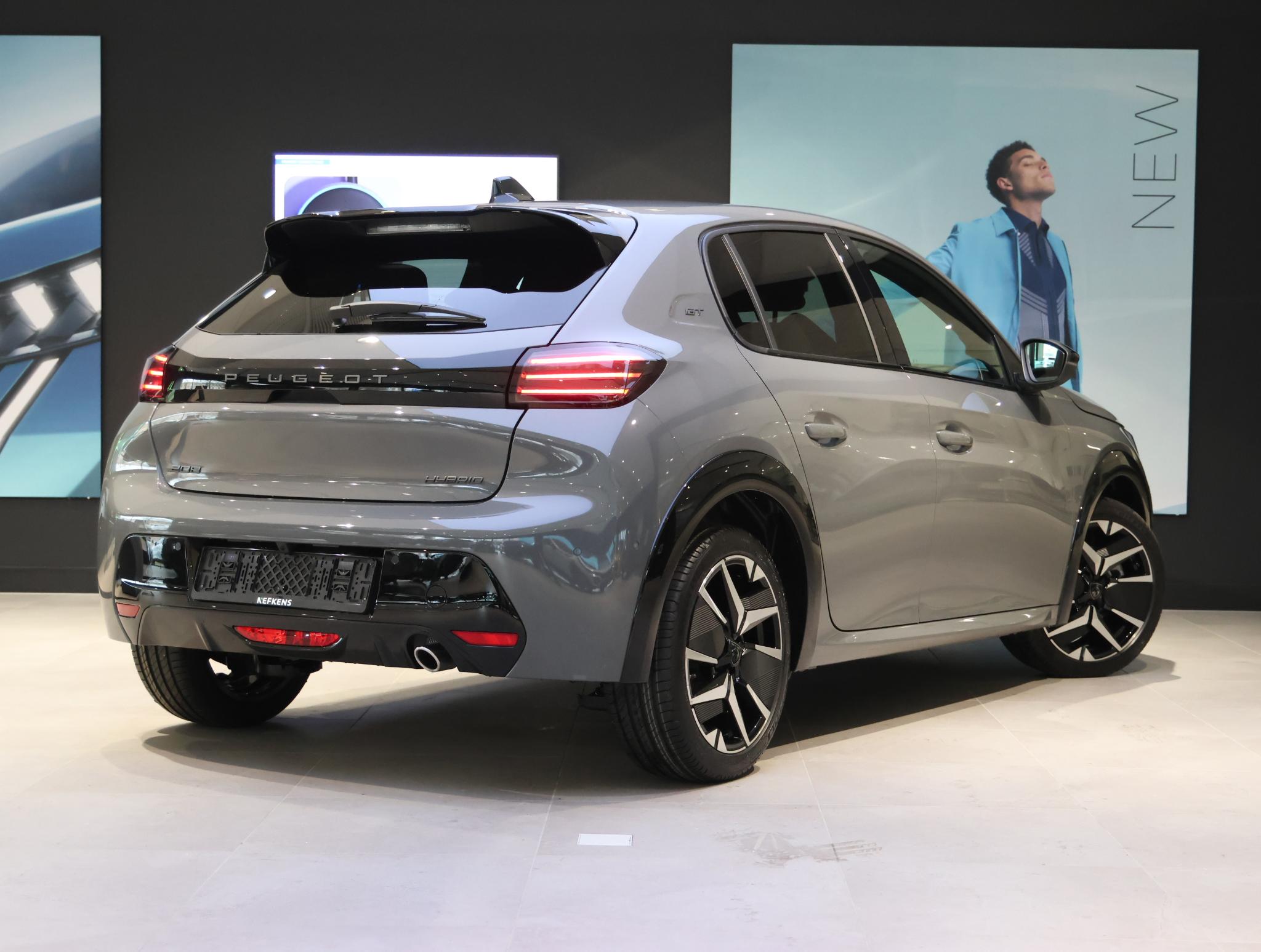 Peugeot 208 GT Hybrid 110 pk Automaat - Afbeelding 3