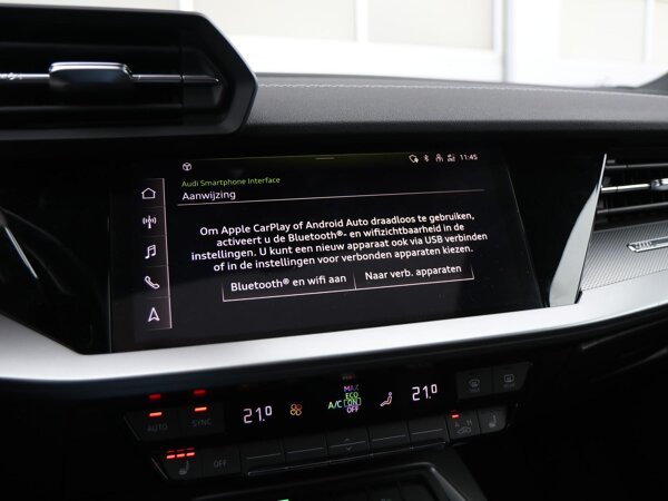 Apple Carplay/Android Auto