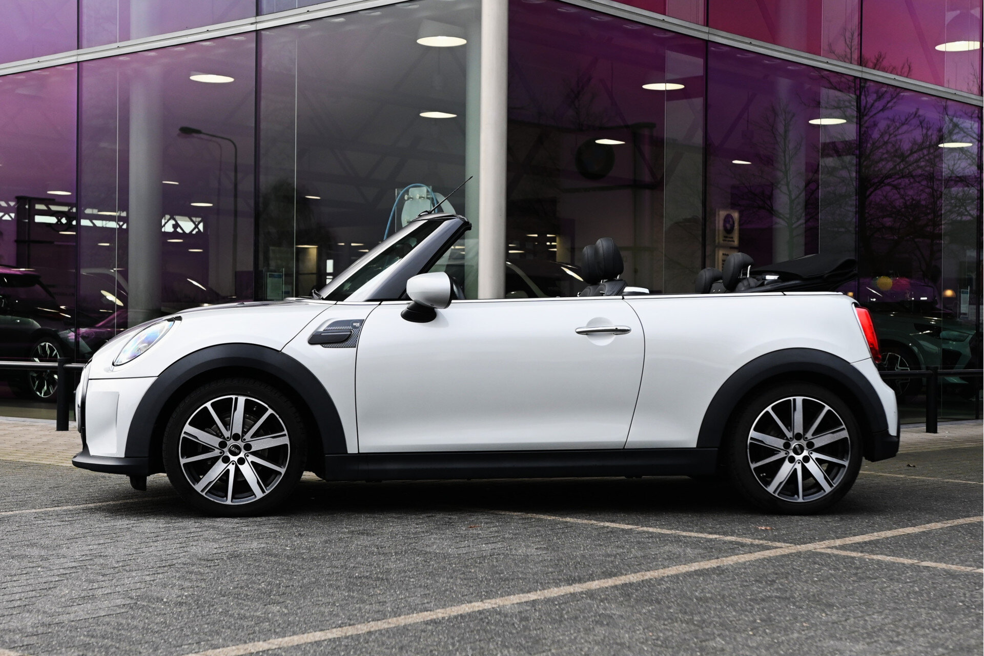 MINI Cooper Cabrio Automaat - Afbeelding 5