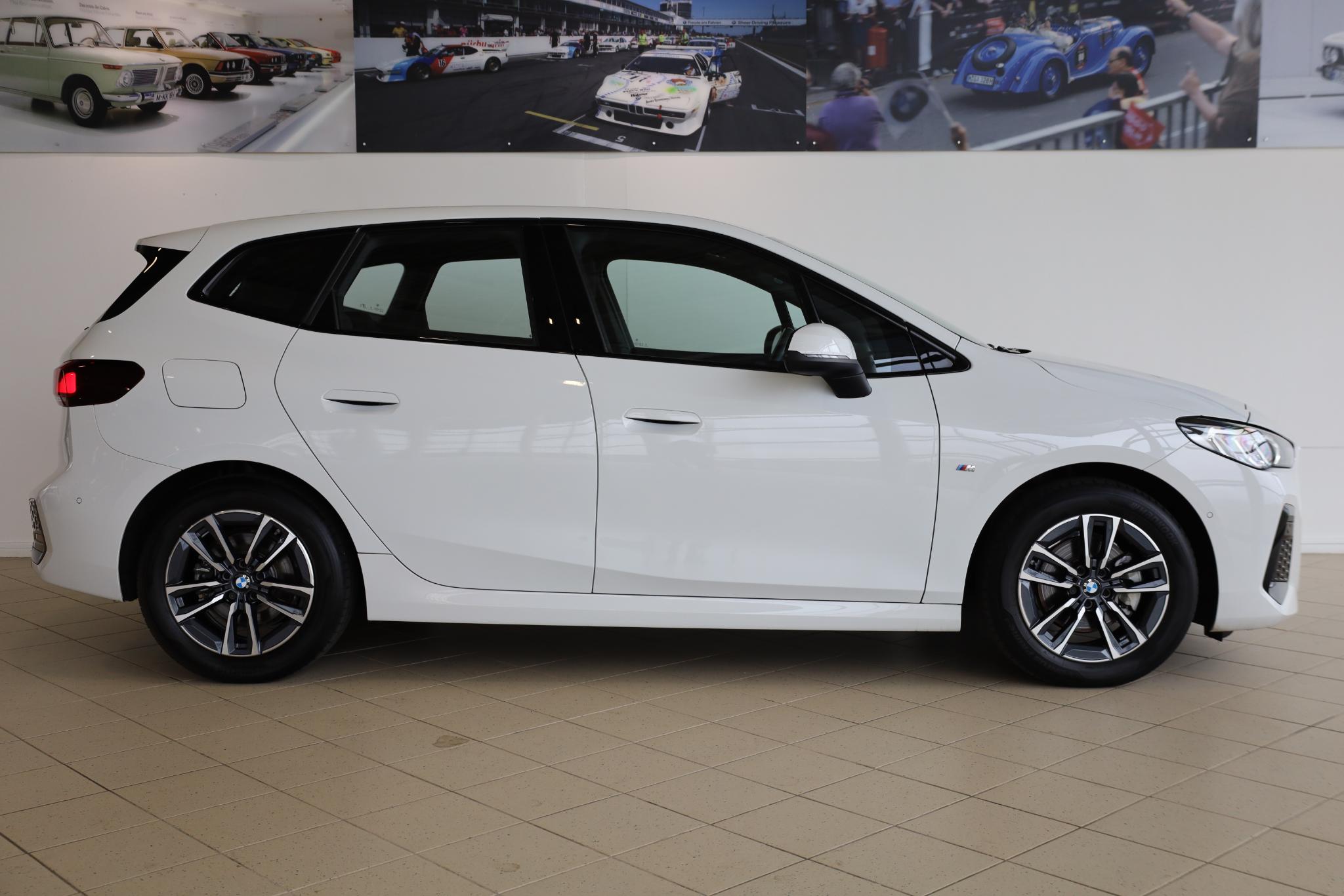 BMW 2 Serie Active Tourer 220i - Afbeelding 3